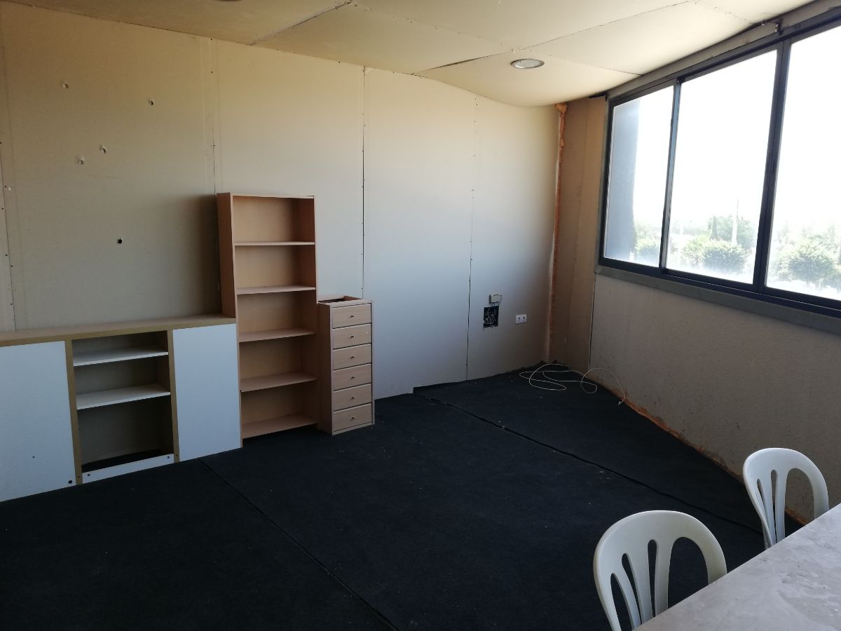 Venta de nave en Campillos