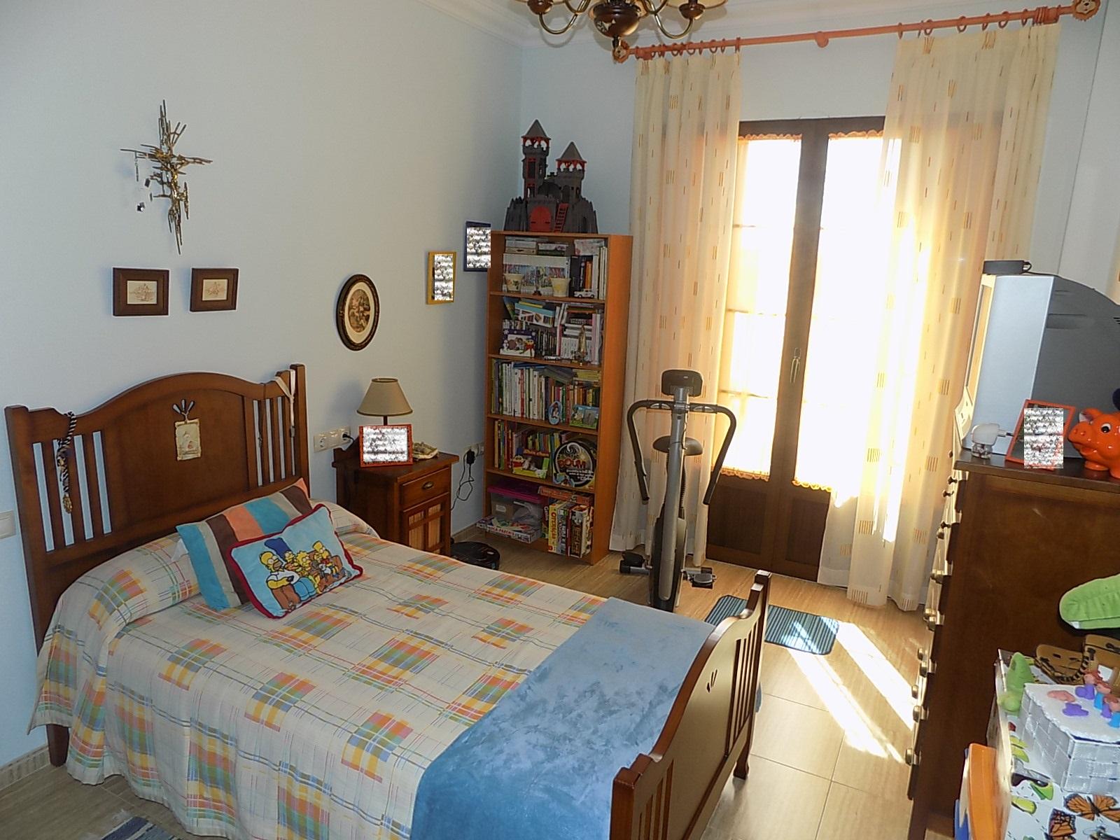 Venta de chalet en Campillos