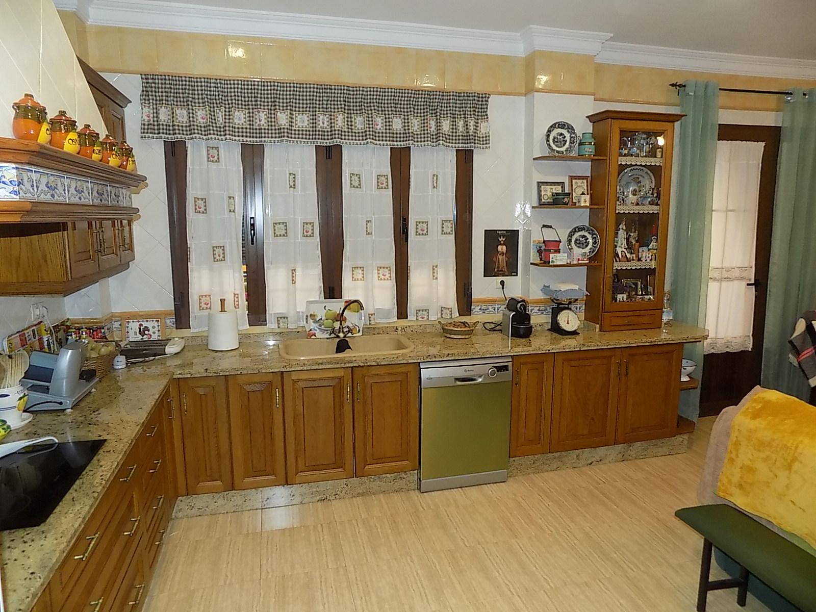 Venta de chalet en Campillos