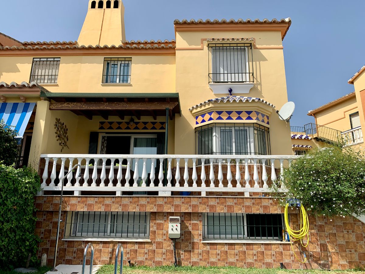 For sale of chalet in Torre del Mar