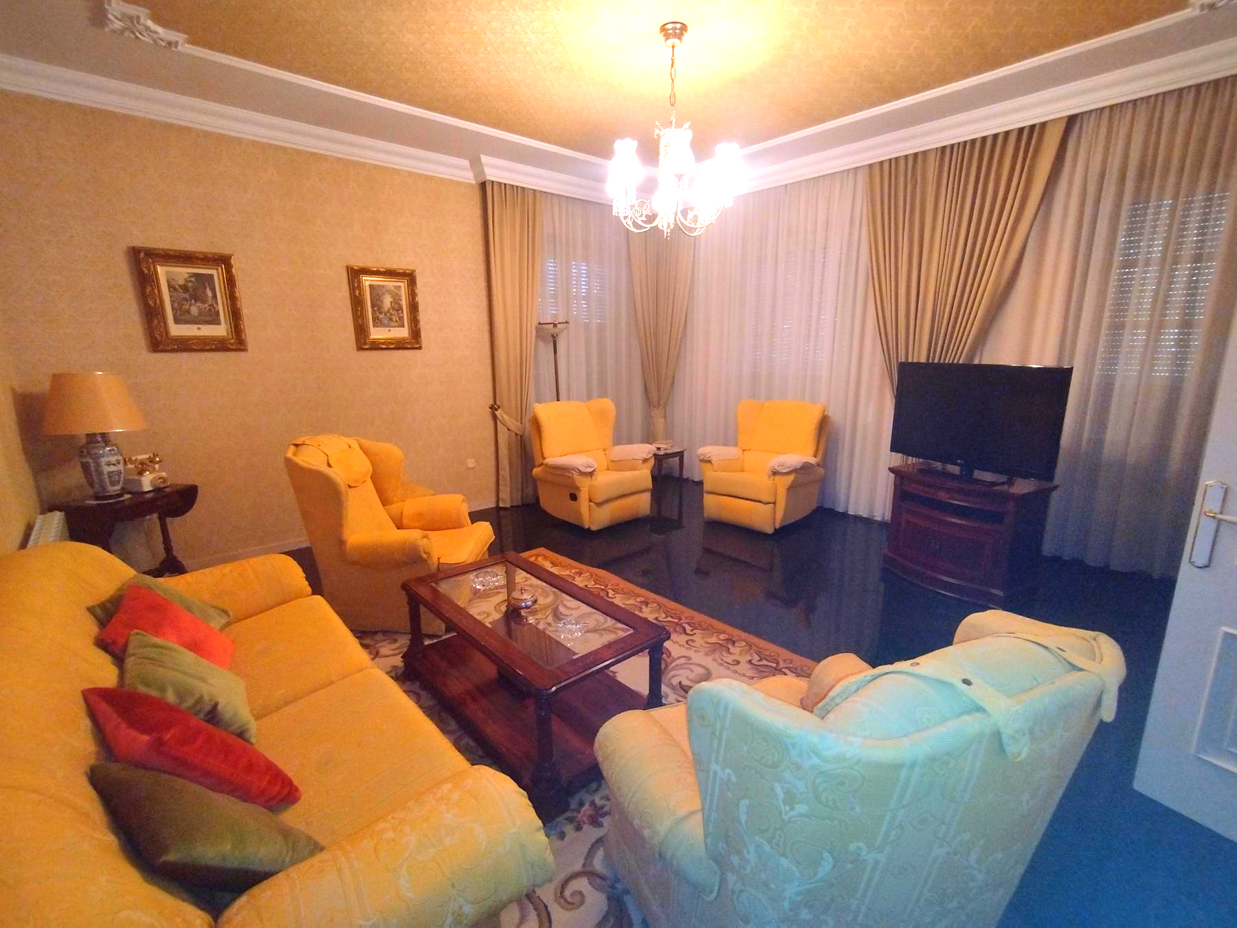 Venta de chalet en Campillos