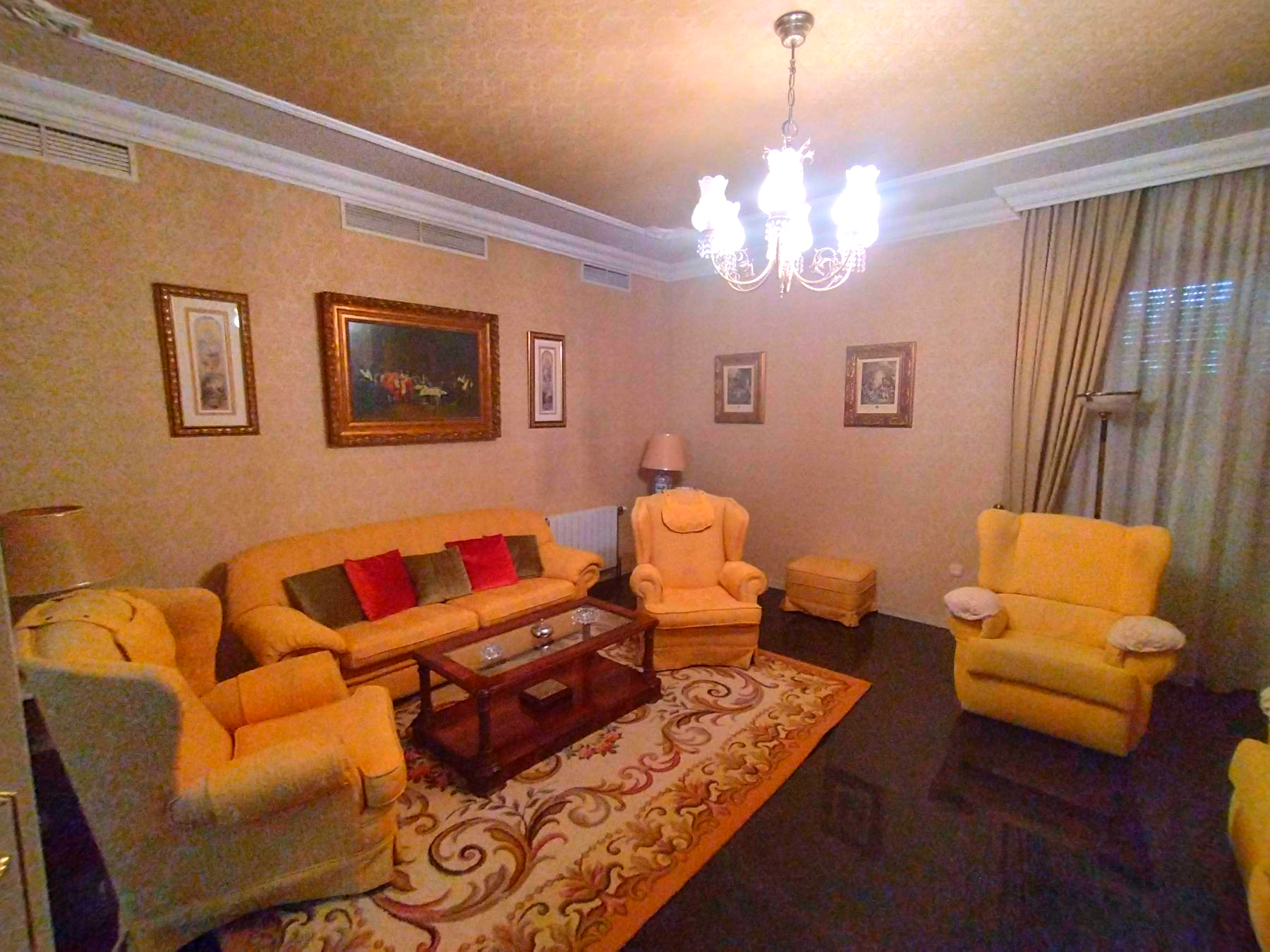 Venta de chalet en Campillos