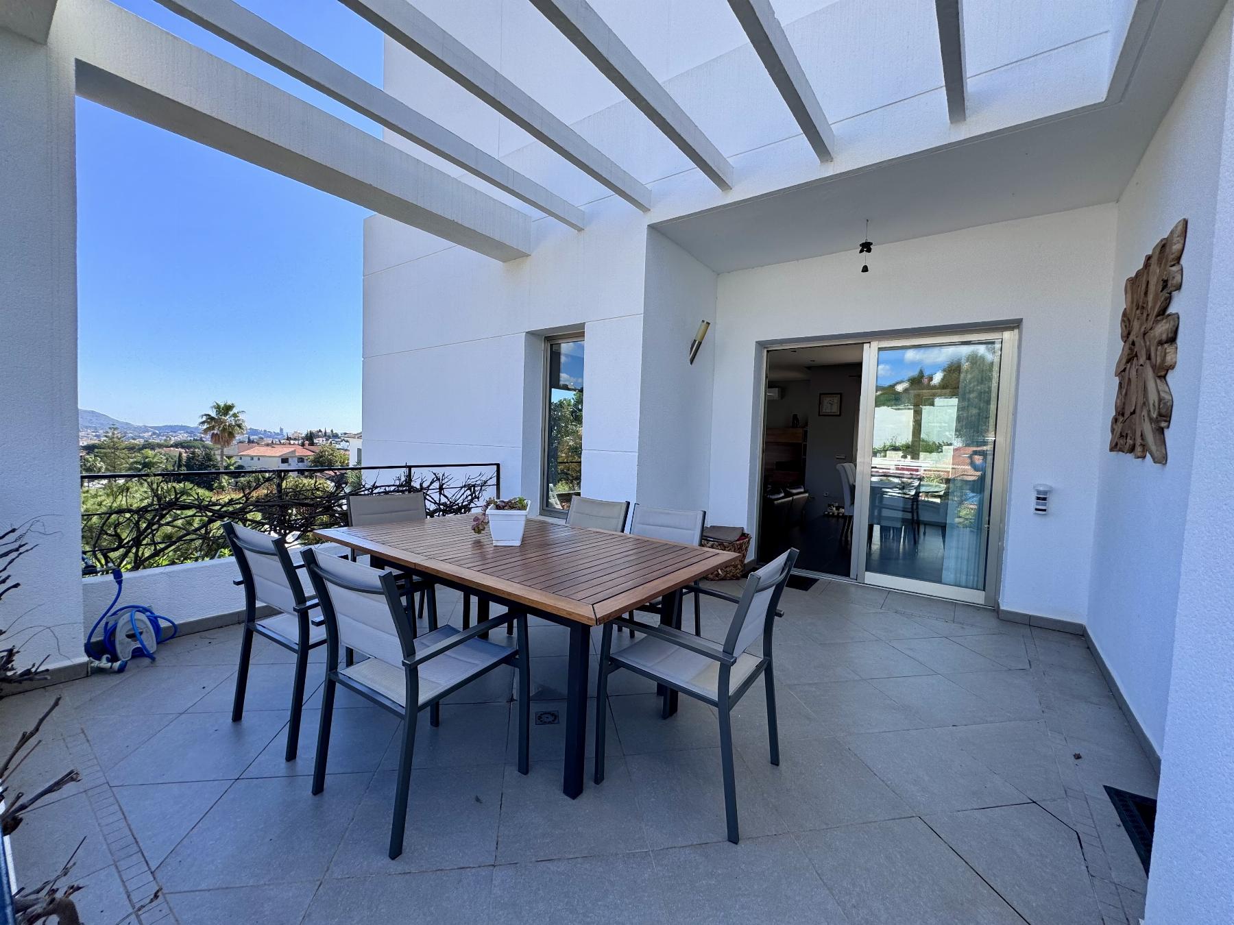 For sale of chalet in Málaga