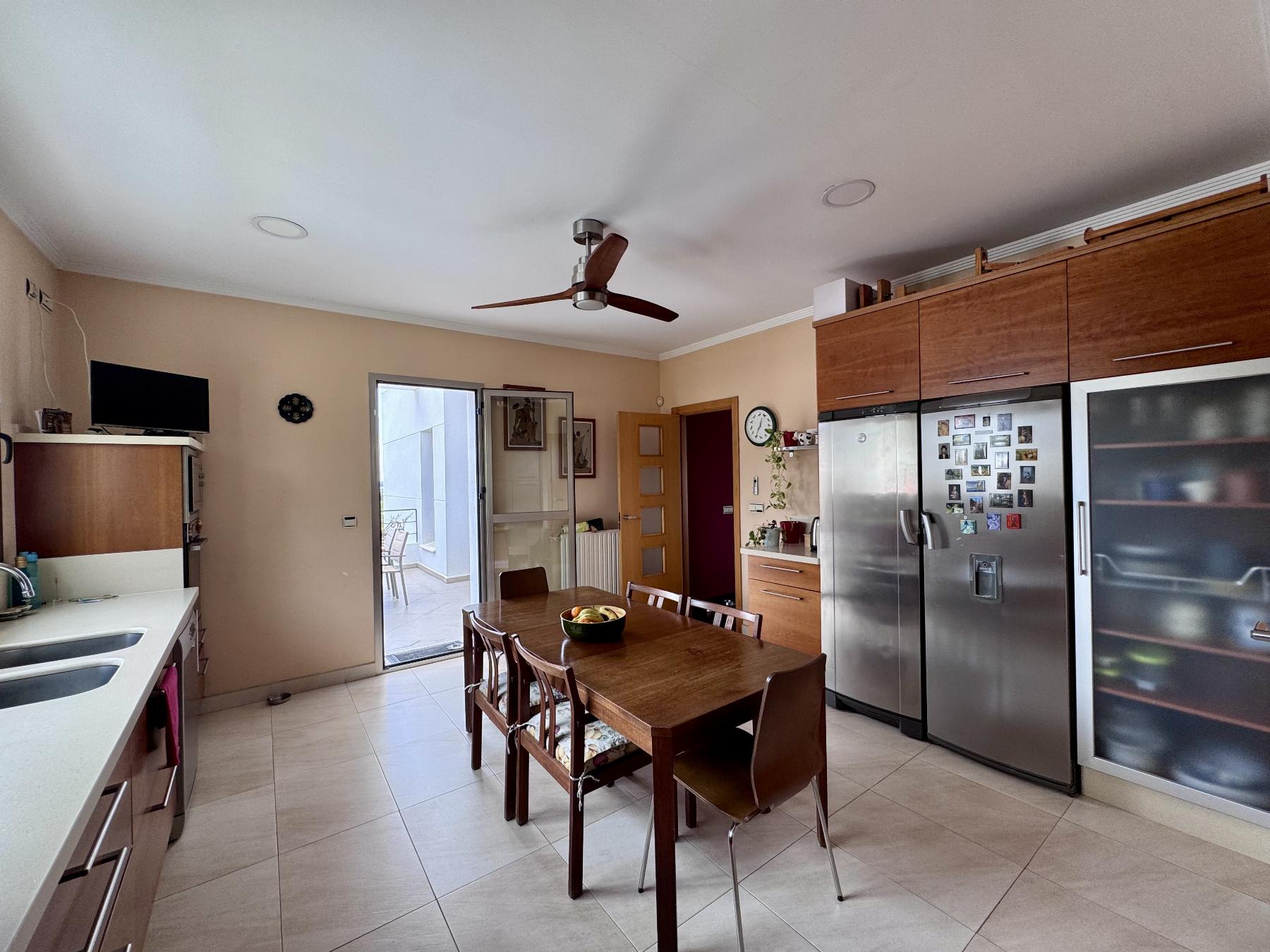 For sale of chalet in Málaga