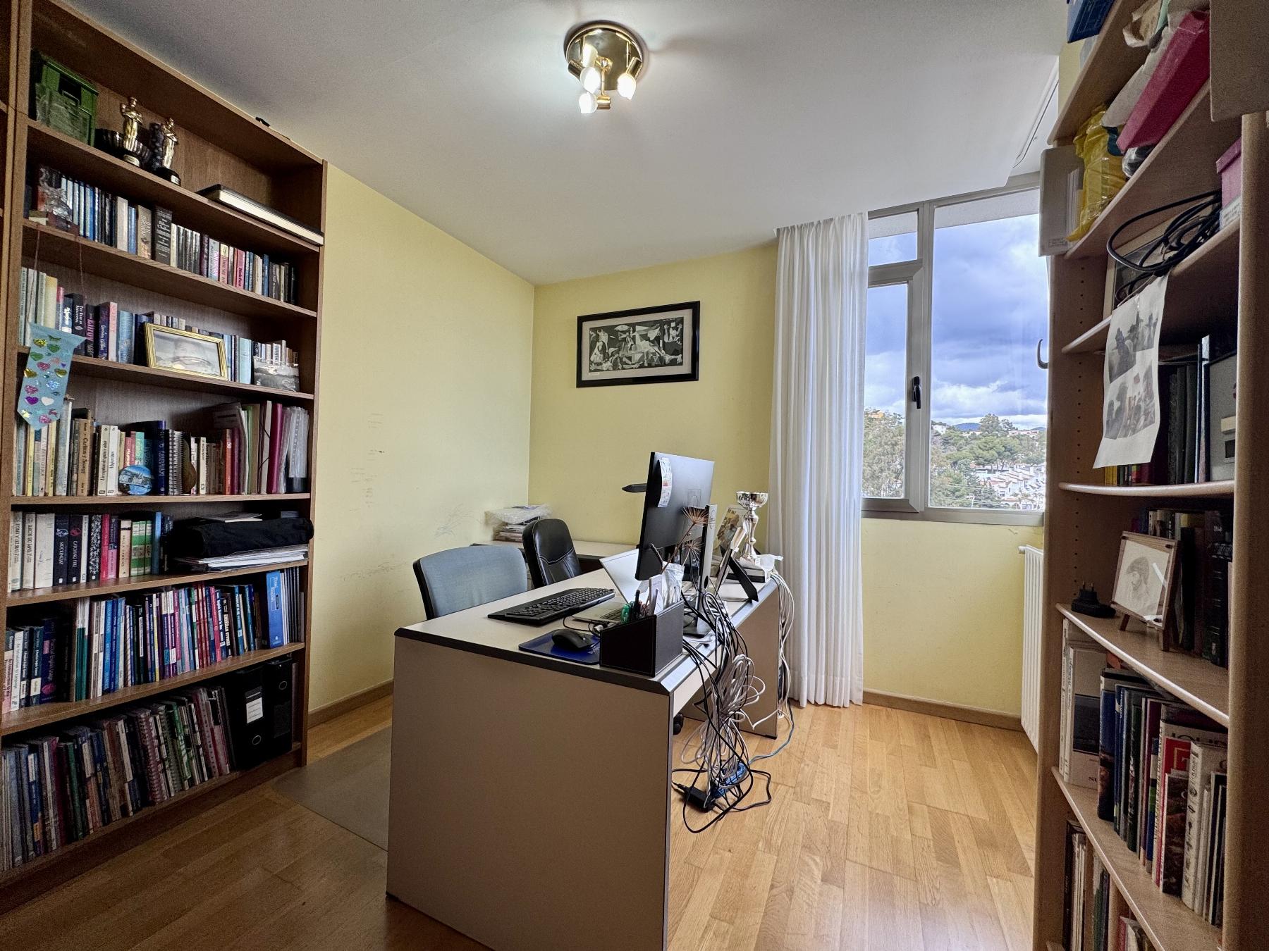 For sale of chalet in Málaga