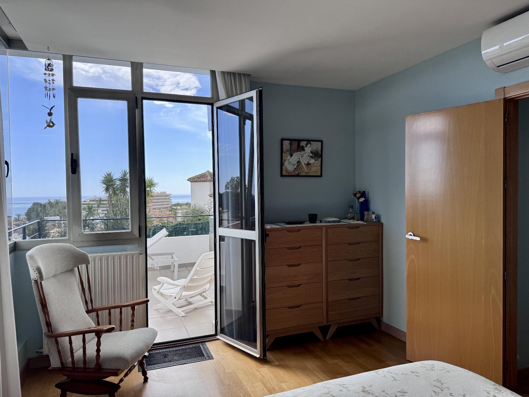 For sale of chalet in Málaga