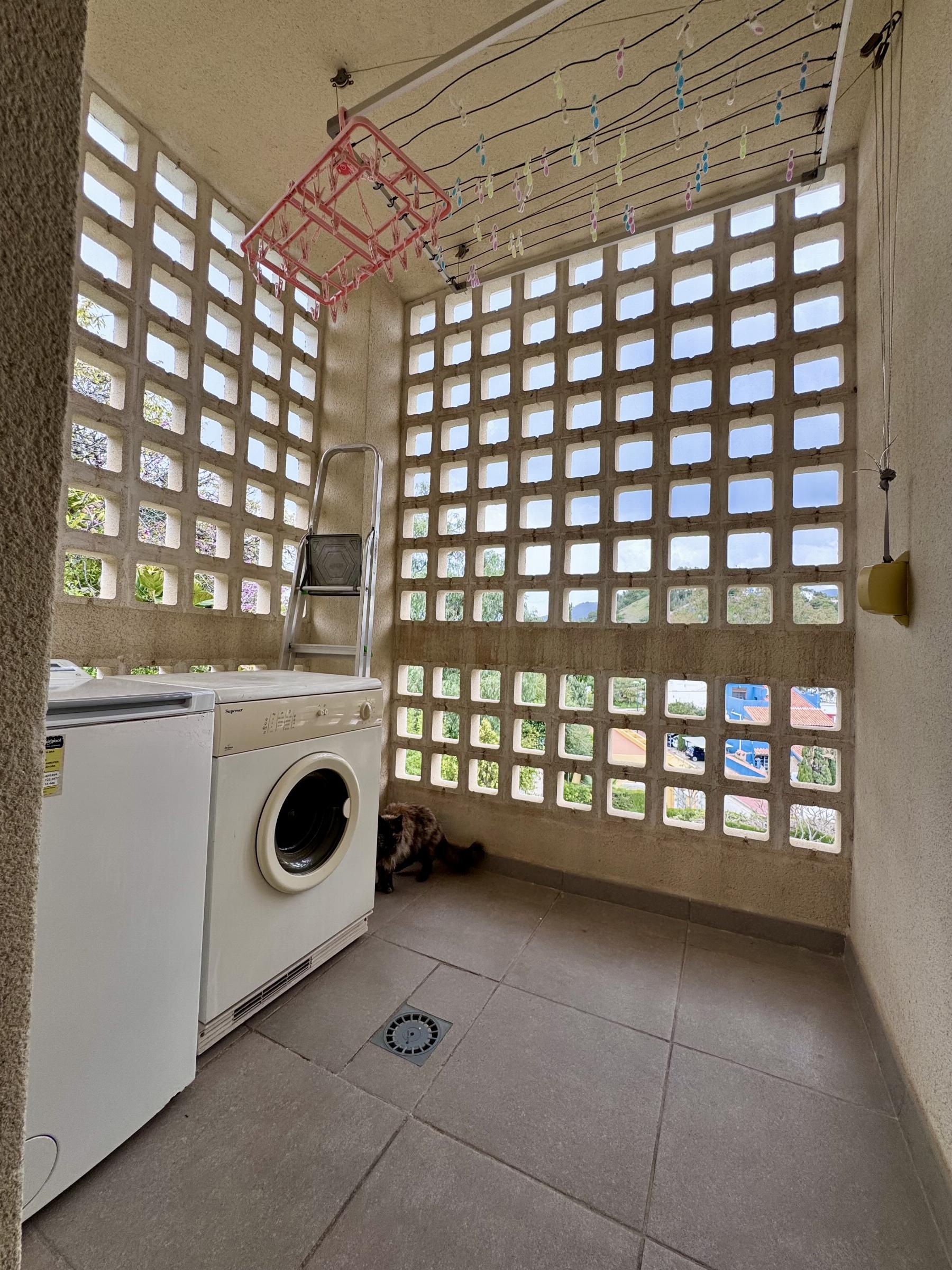 For sale of chalet in Málaga