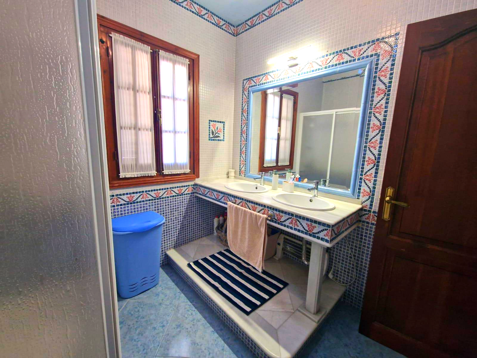 For sale of chalet in Campillos
