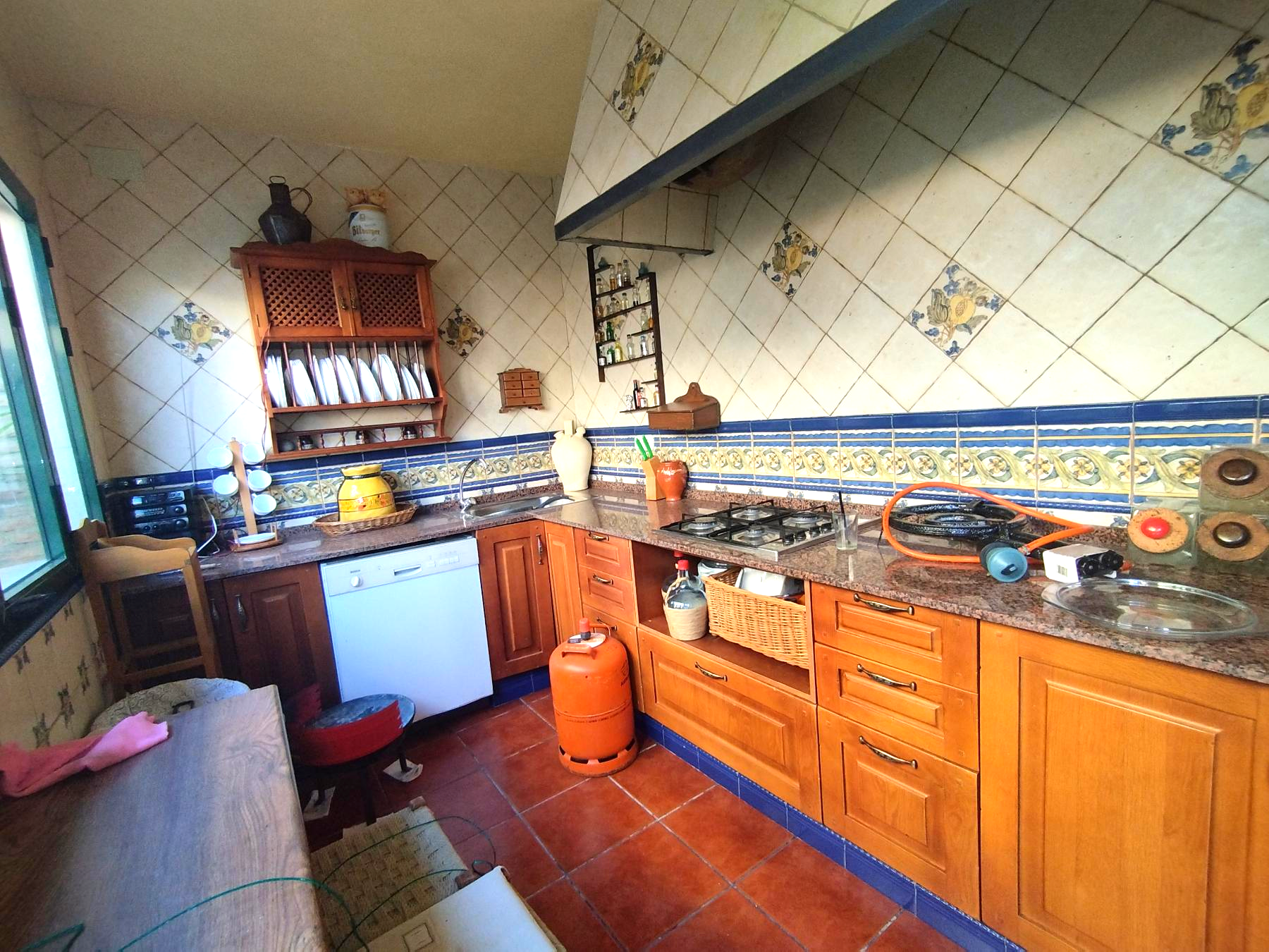 For sale of chalet in Campillos