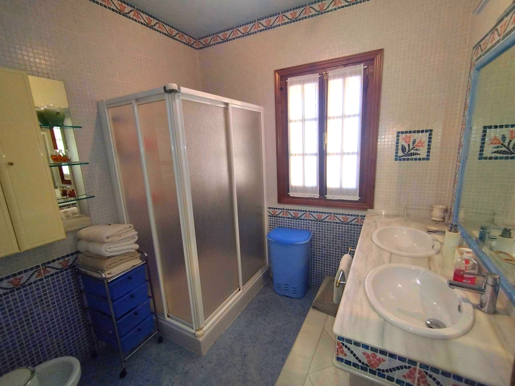 For sale of chalet in Campillos