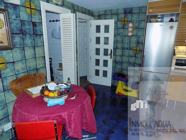 For sale of flat in Campillos