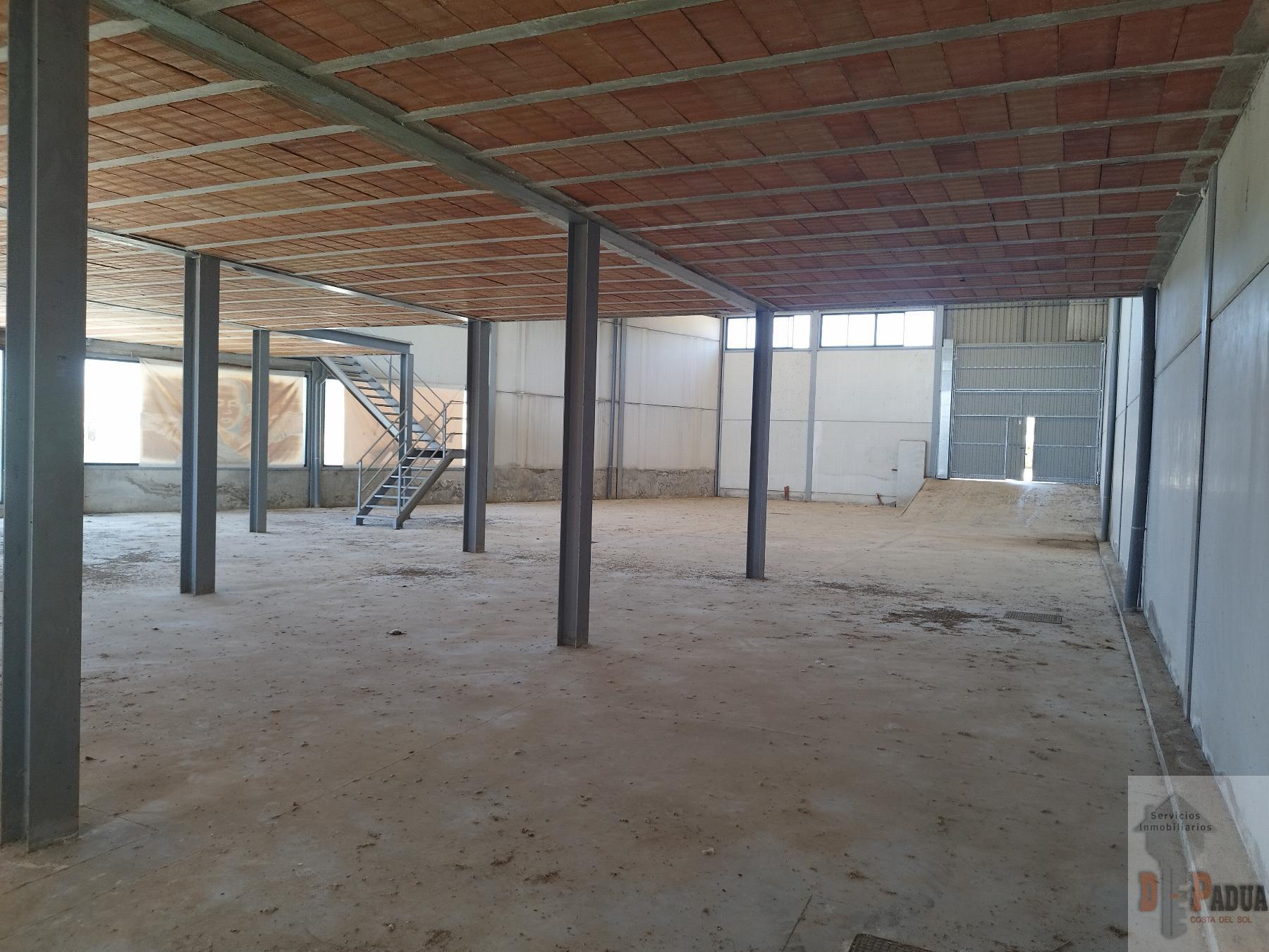 For sale of industrial plant/warehouse in Campillos