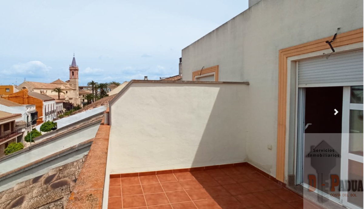 For sale of penthouse in Campillos