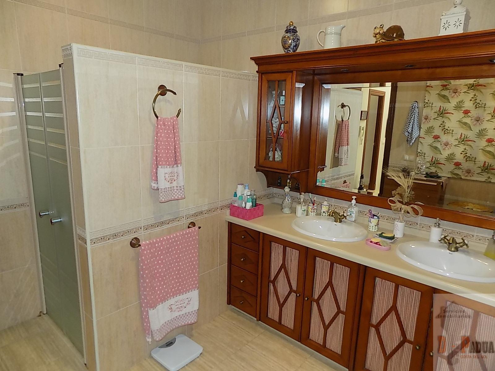 Venta de chalet en Campillos