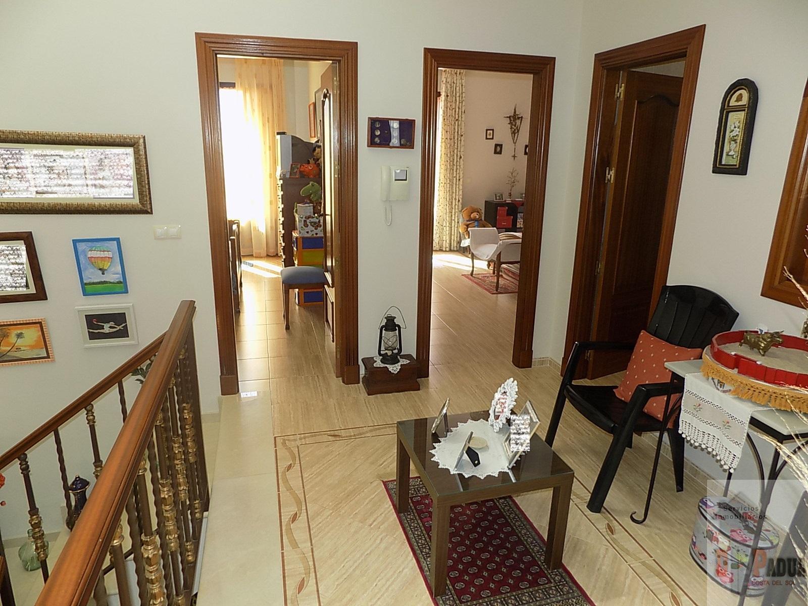 Venta de chalet en Campillos