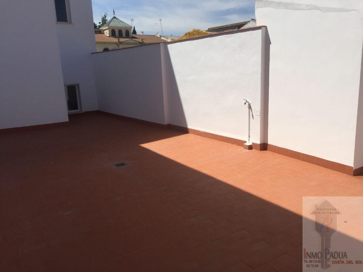 For sale of flat in Campillos