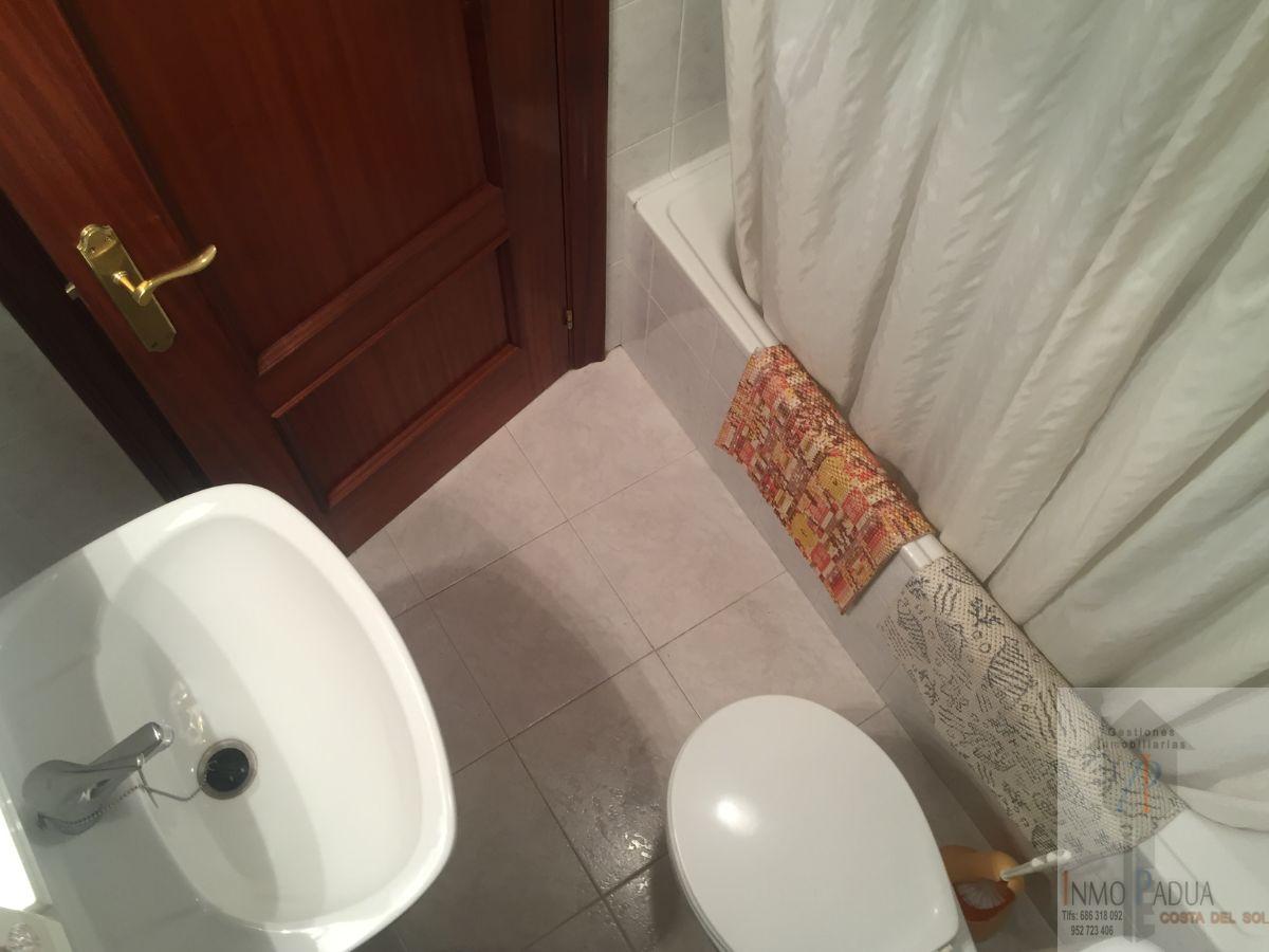For sale of flat in Campillos