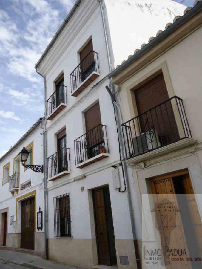 For sale of duplex in Antequera