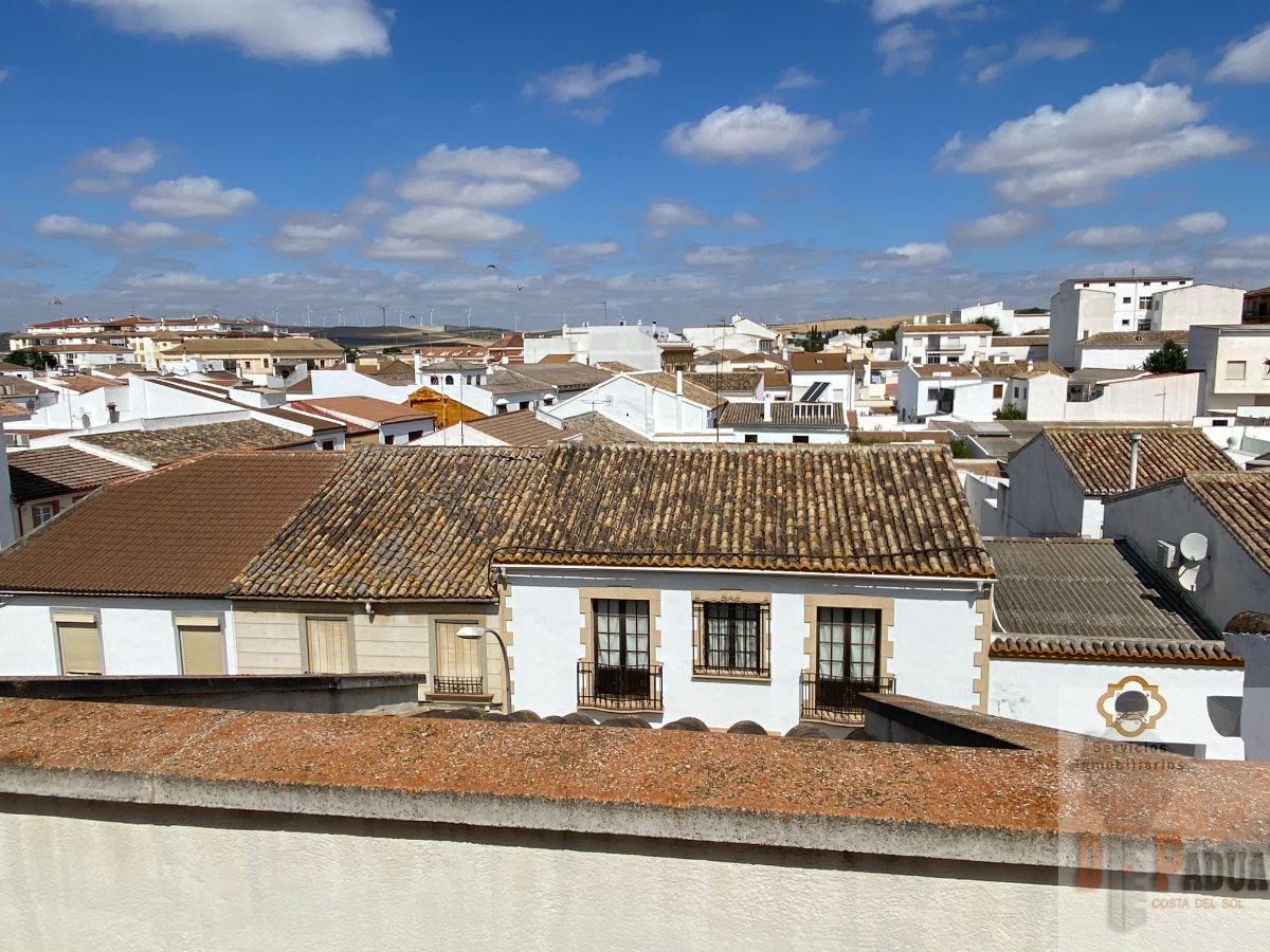 For sale of penthouse in Campillos
