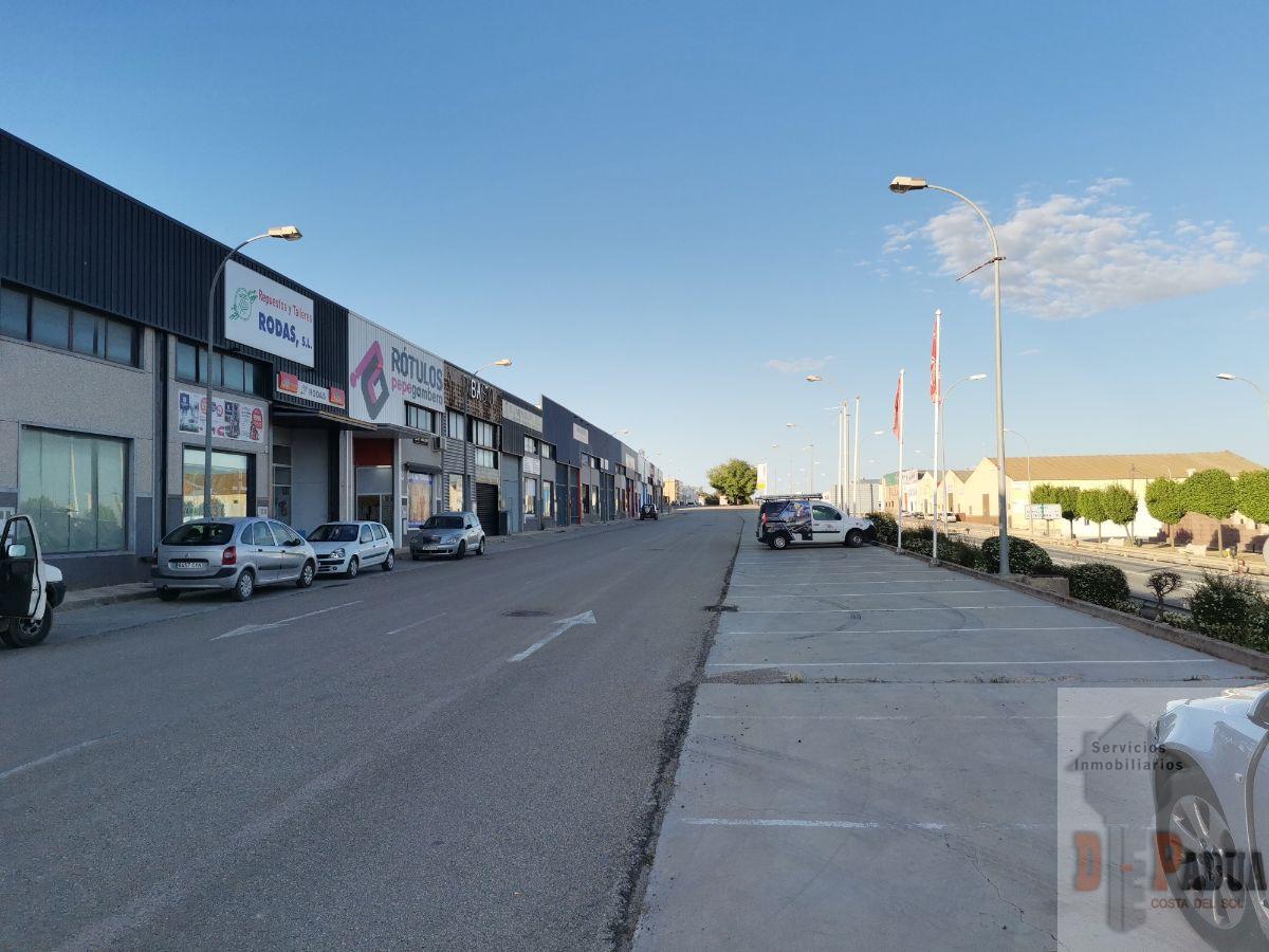 For sale of industrial plant/warehouse in Campillos