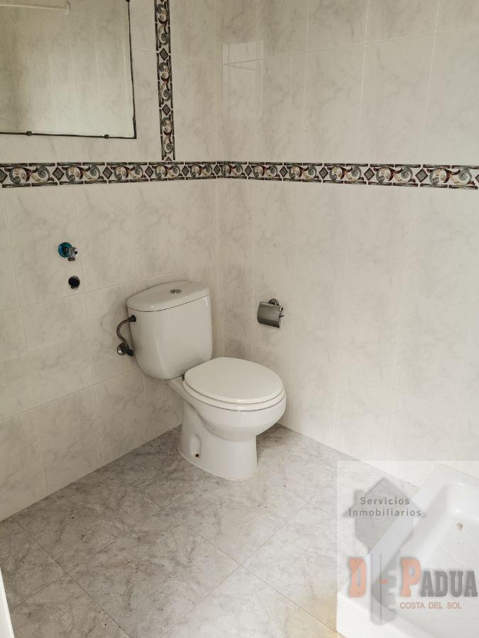 For sale of chalet in Campillos
