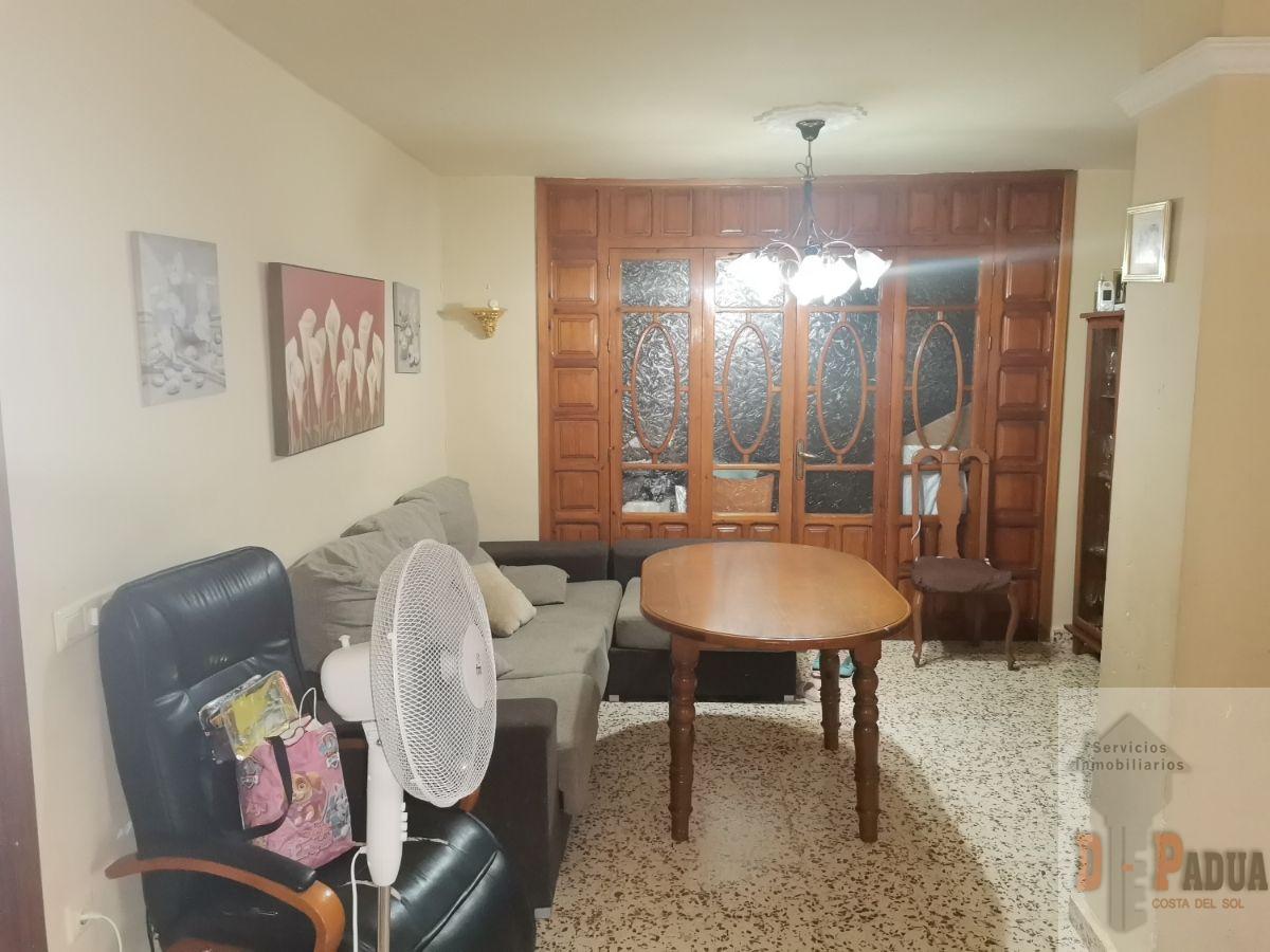 For sale of penthouse in Campillos