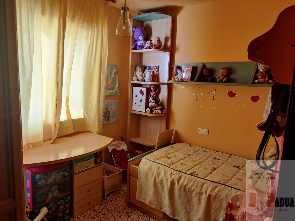 For sale of penthouse in Campillos
