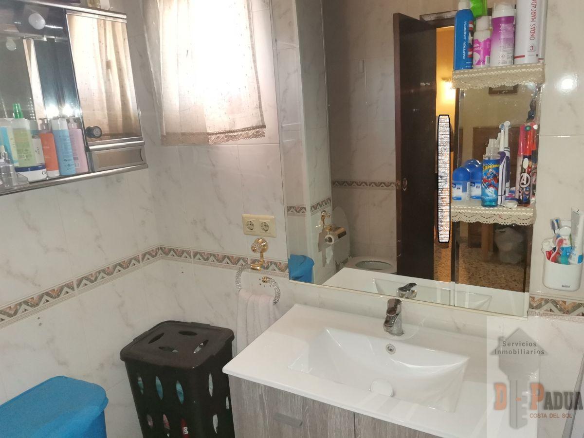For sale of penthouse in Campillos
