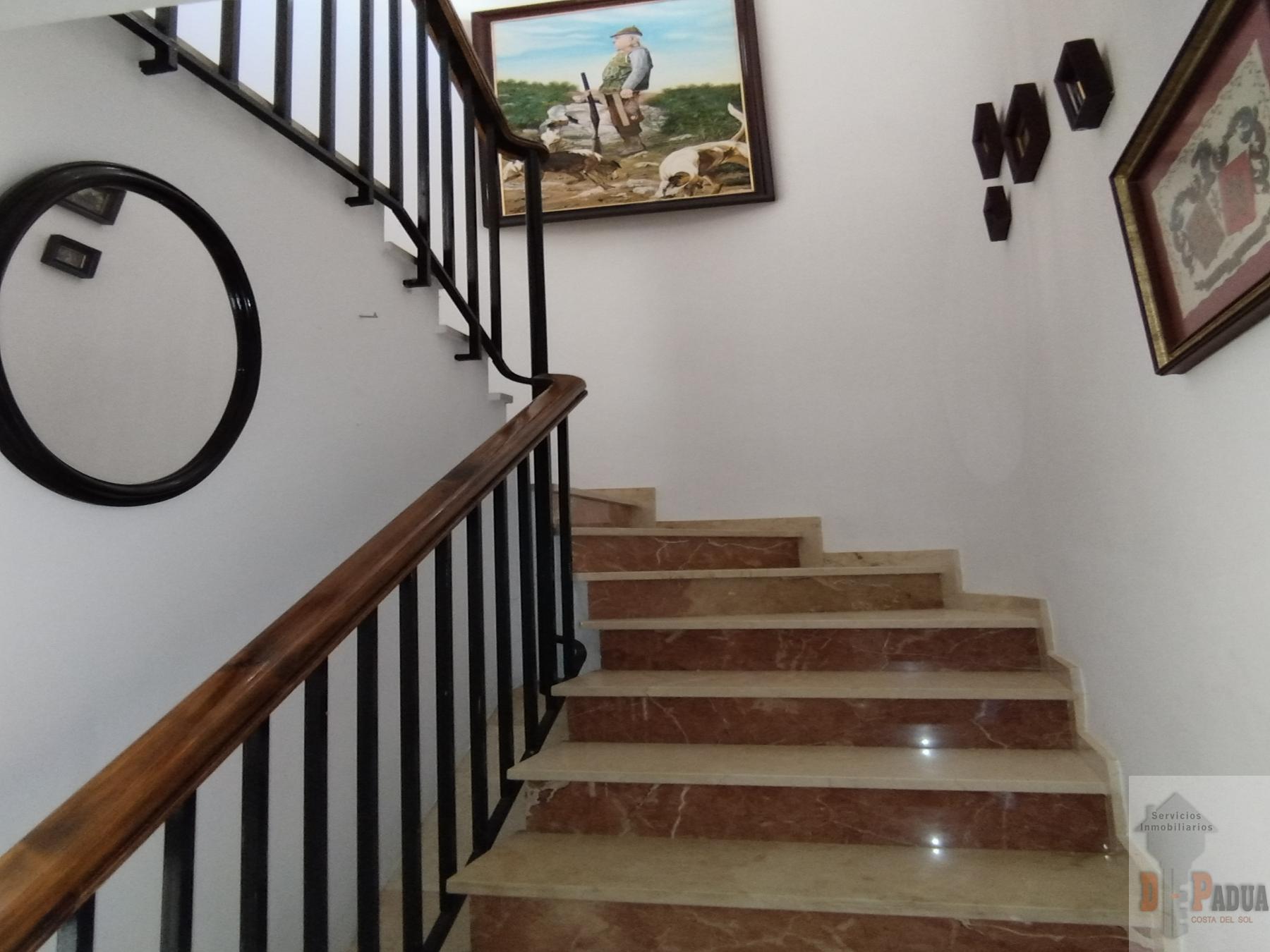 For sale of chalet in Campillos