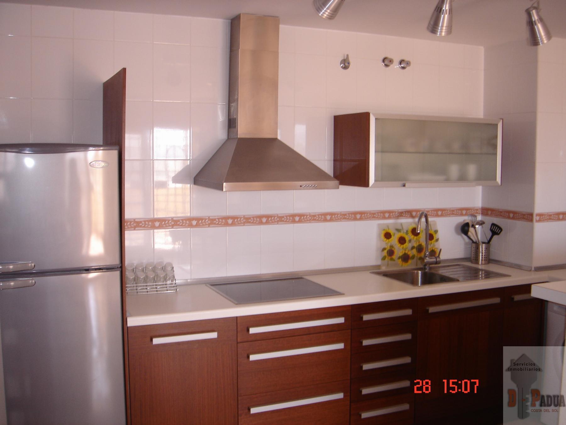 For sale of flat in Caleta de Vélez