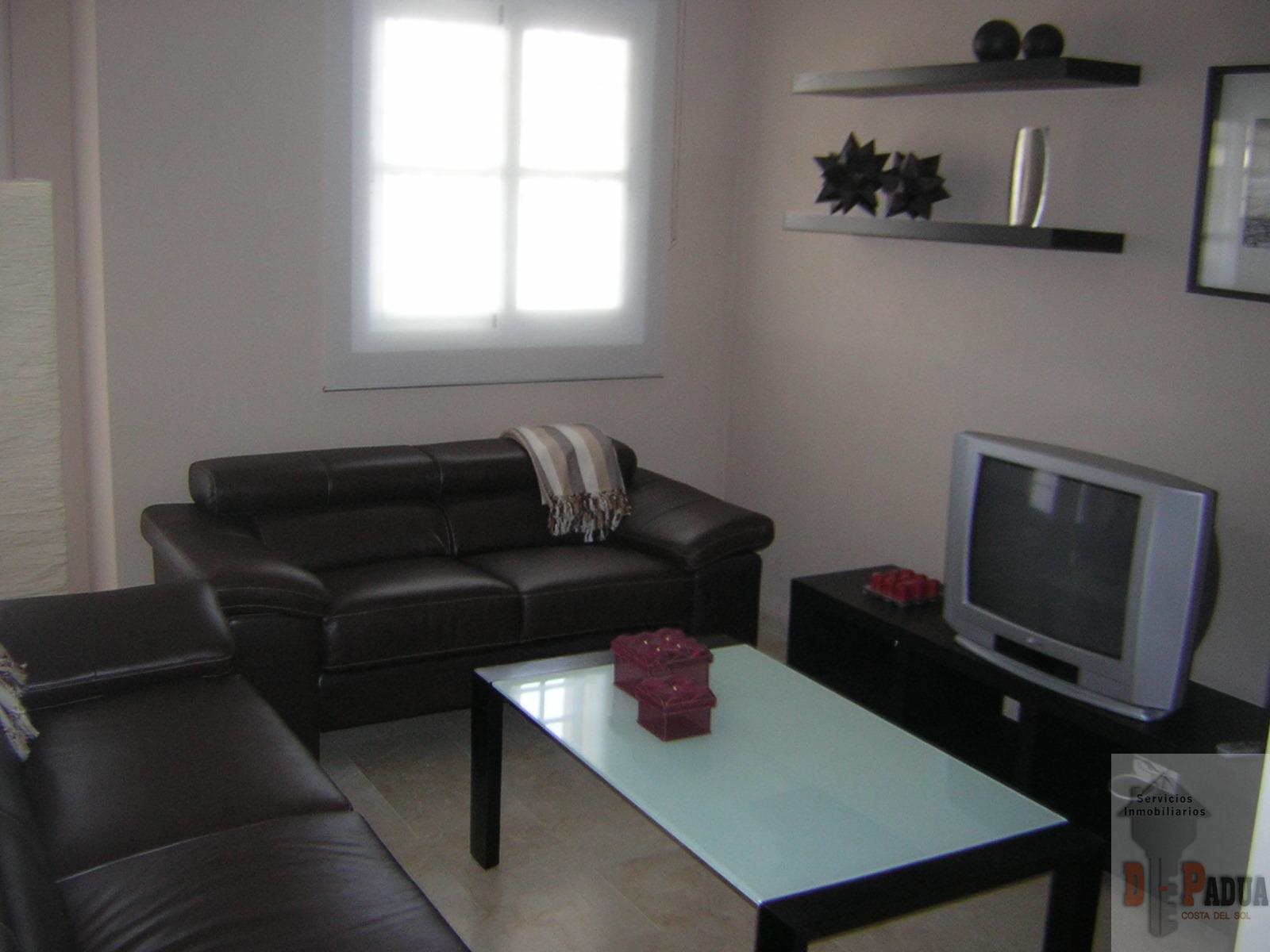 For sale of flat in Caleta de Vélez