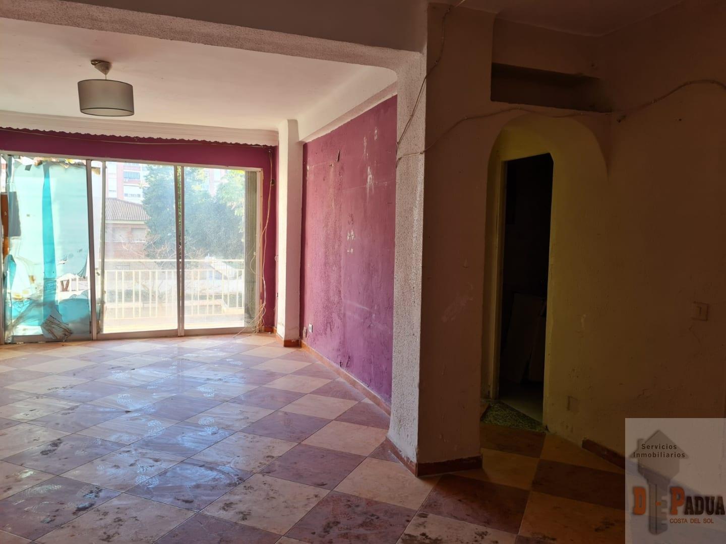 For sale of flat in Málaga