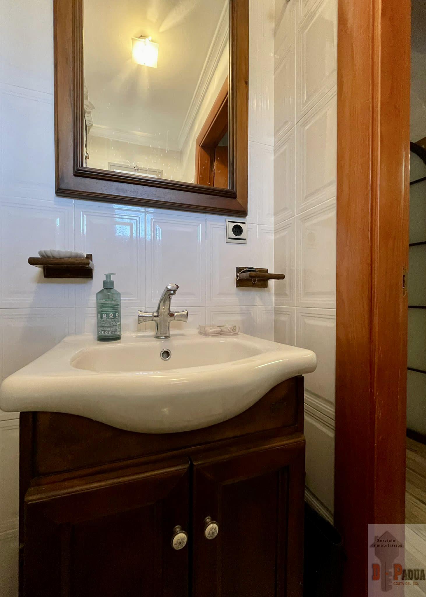For sale of chalet in Chilches