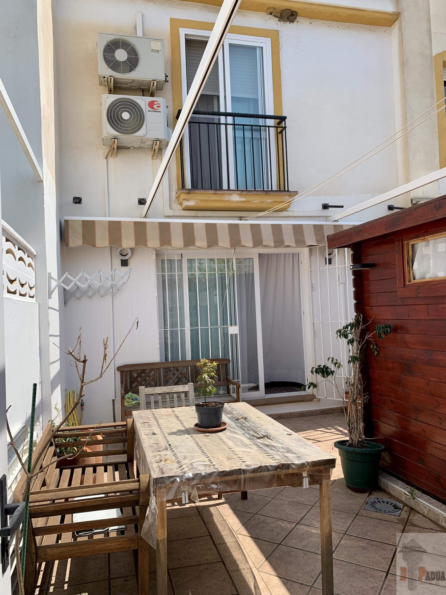 For sale of chalet in Chilches