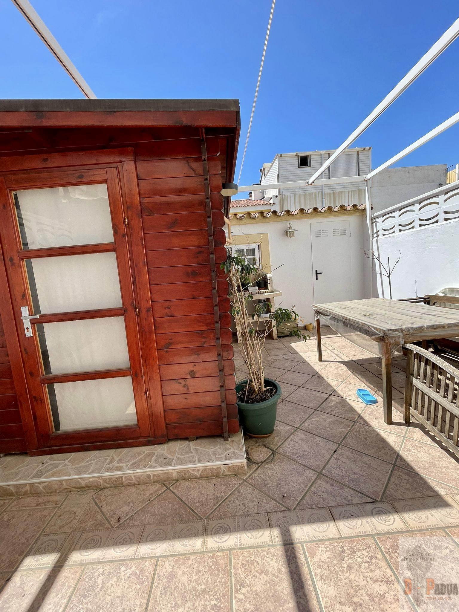 For sale of chalet in Chilches