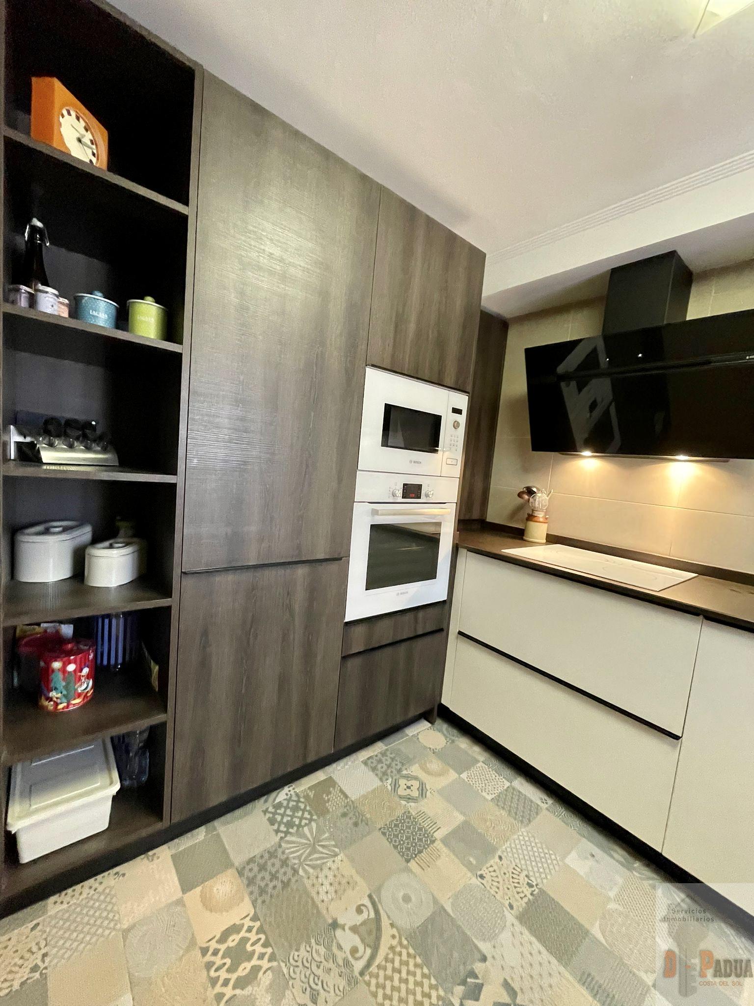For sale of chalet in Chilches