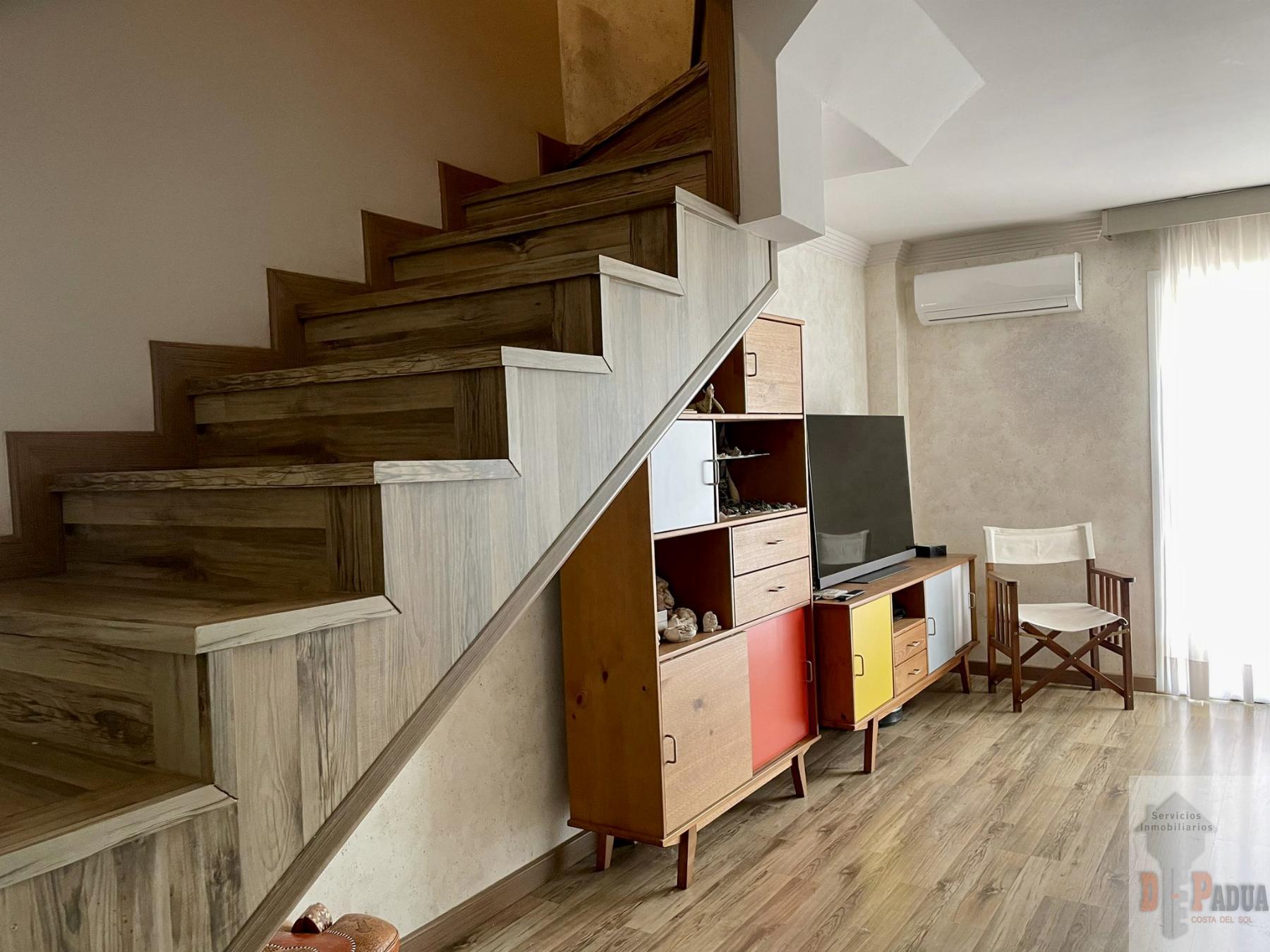 For sale of chalet in Chilches