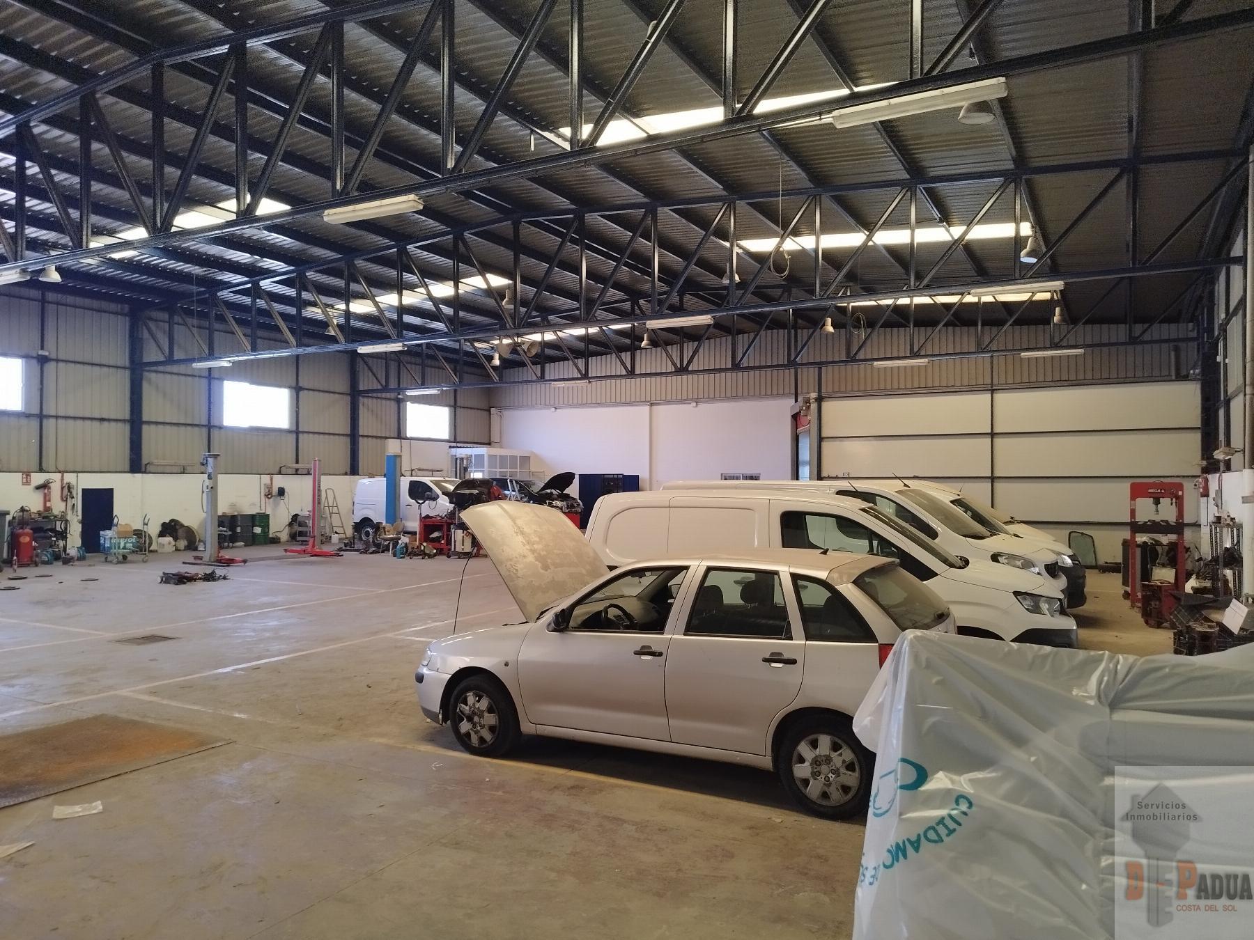 For sale of industrial plant/warehouse in Campillos