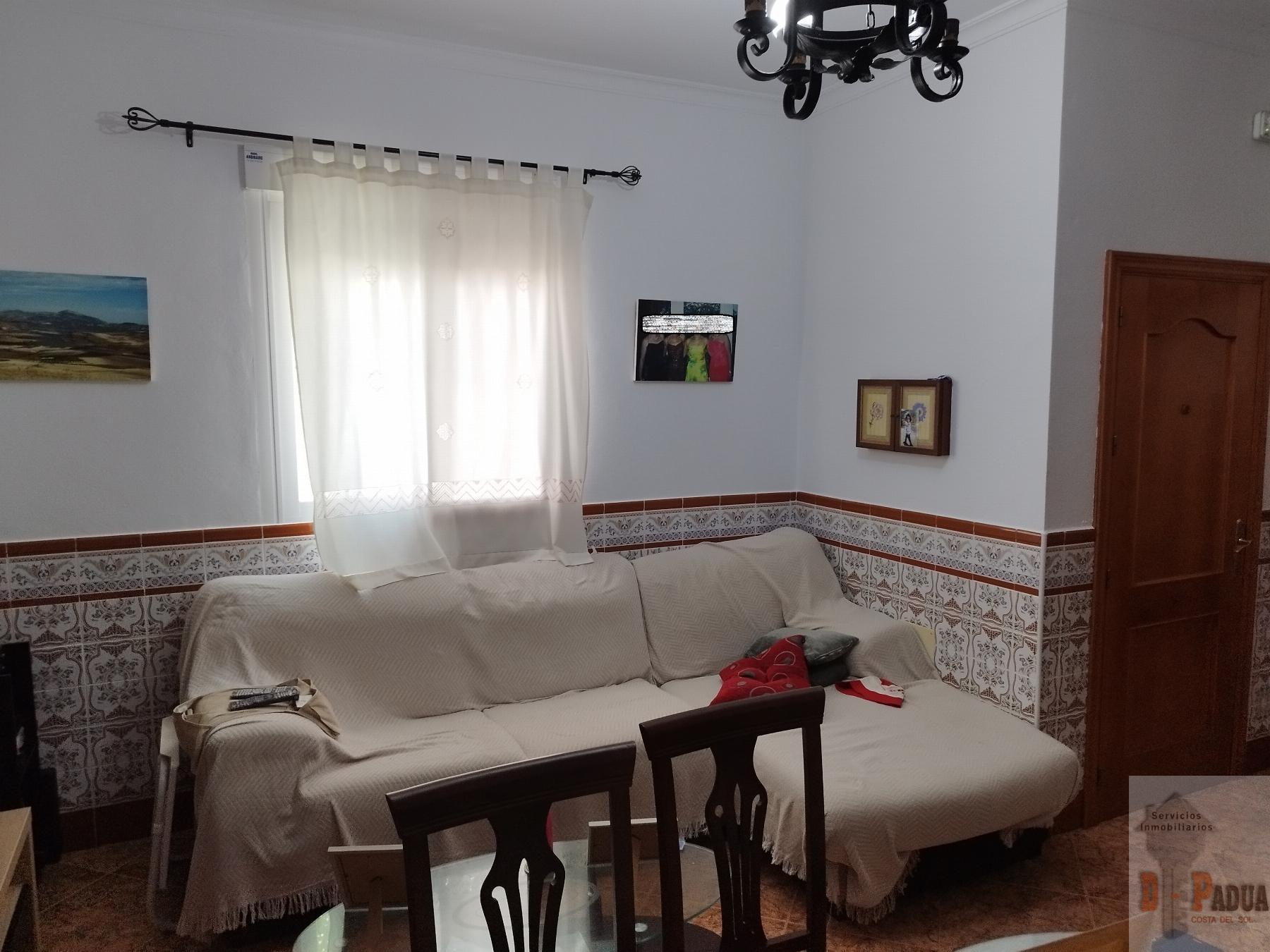 Venta de chalet en Teba