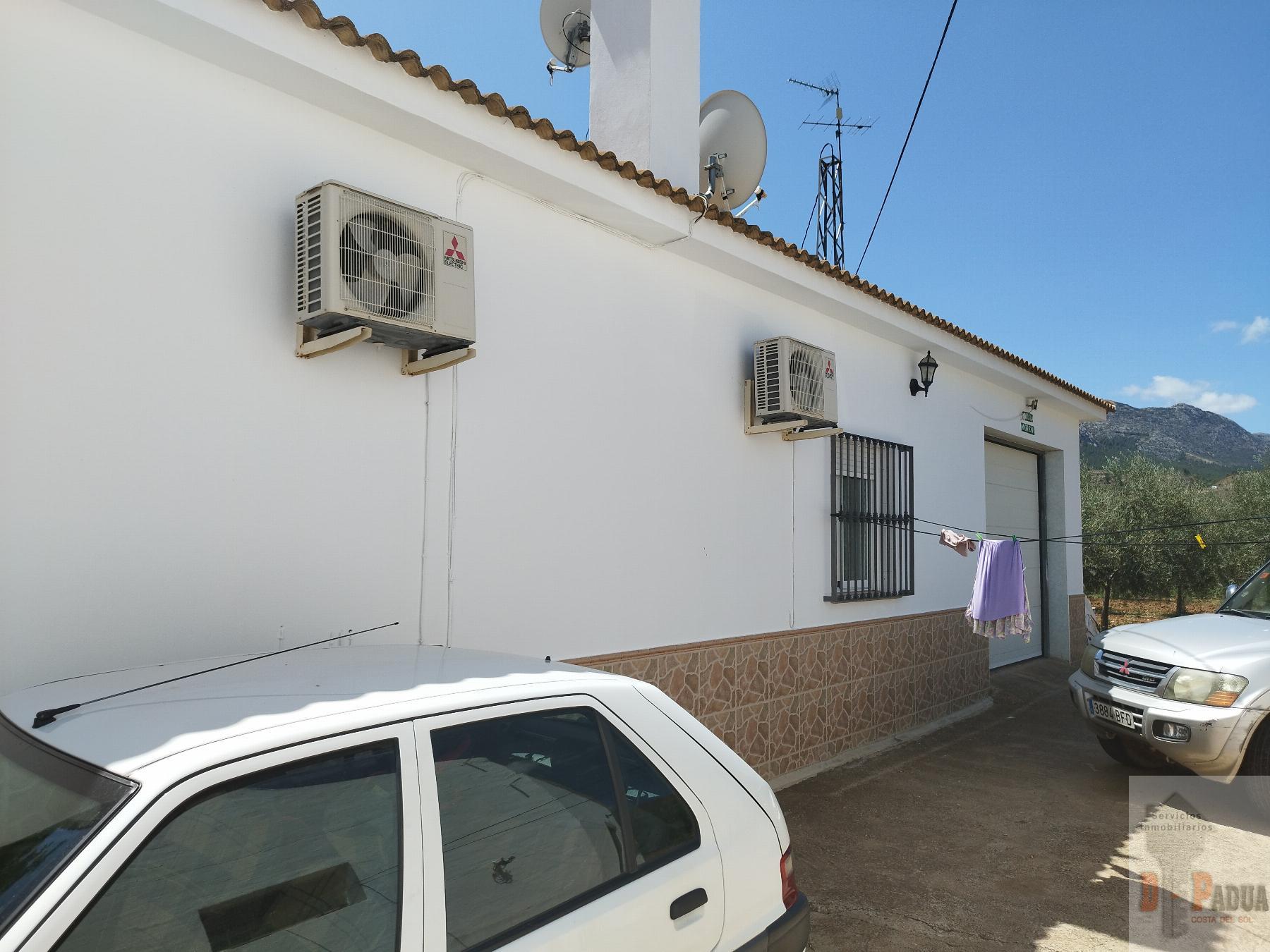 Venta de chalet en Teba