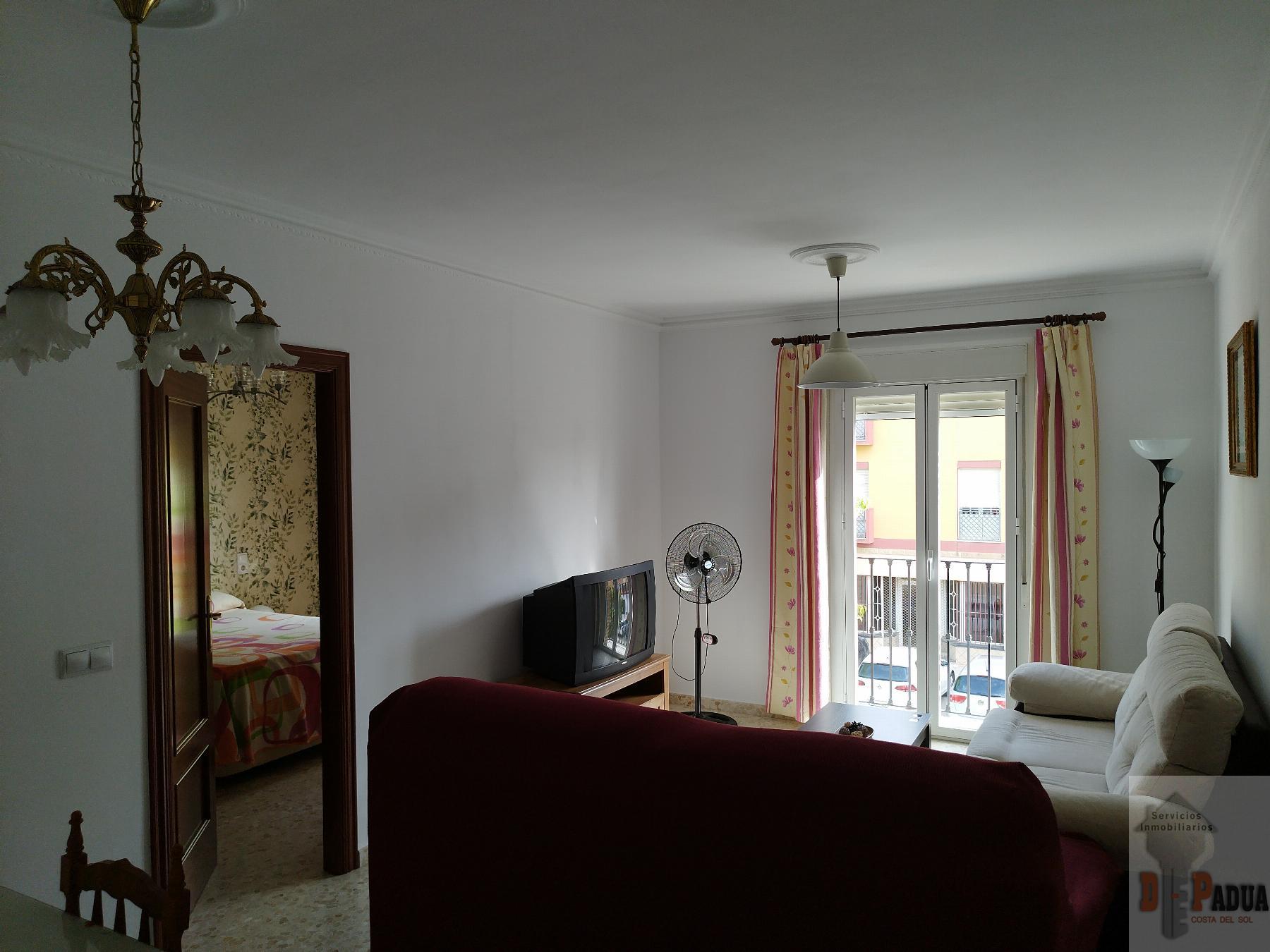 For sale of flat in Campillos