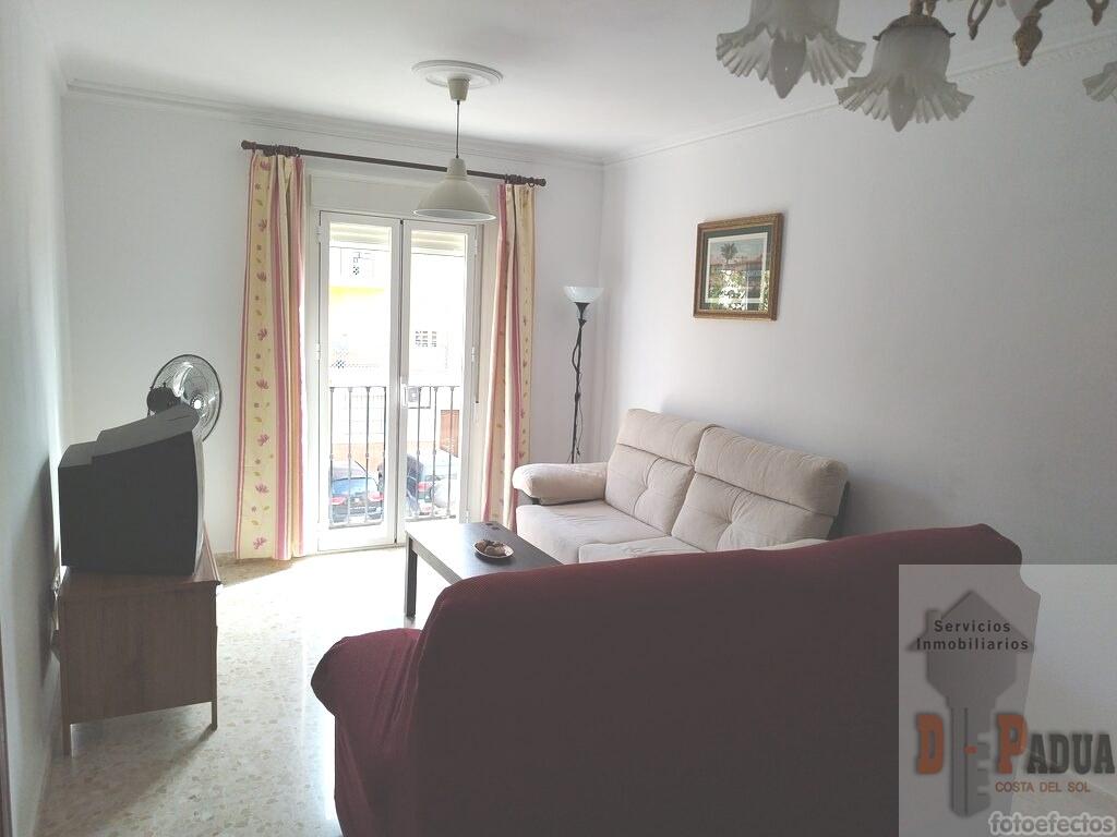 For sale of flat in Campillos