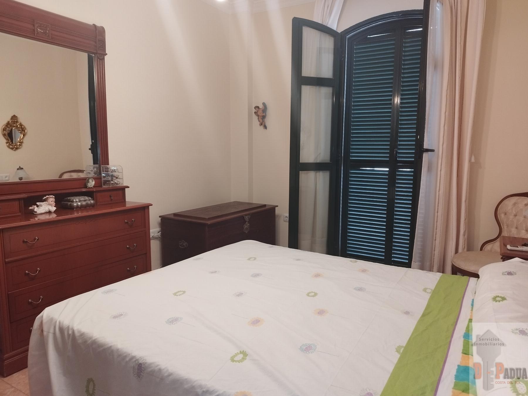 For sale of flat in Campillos
