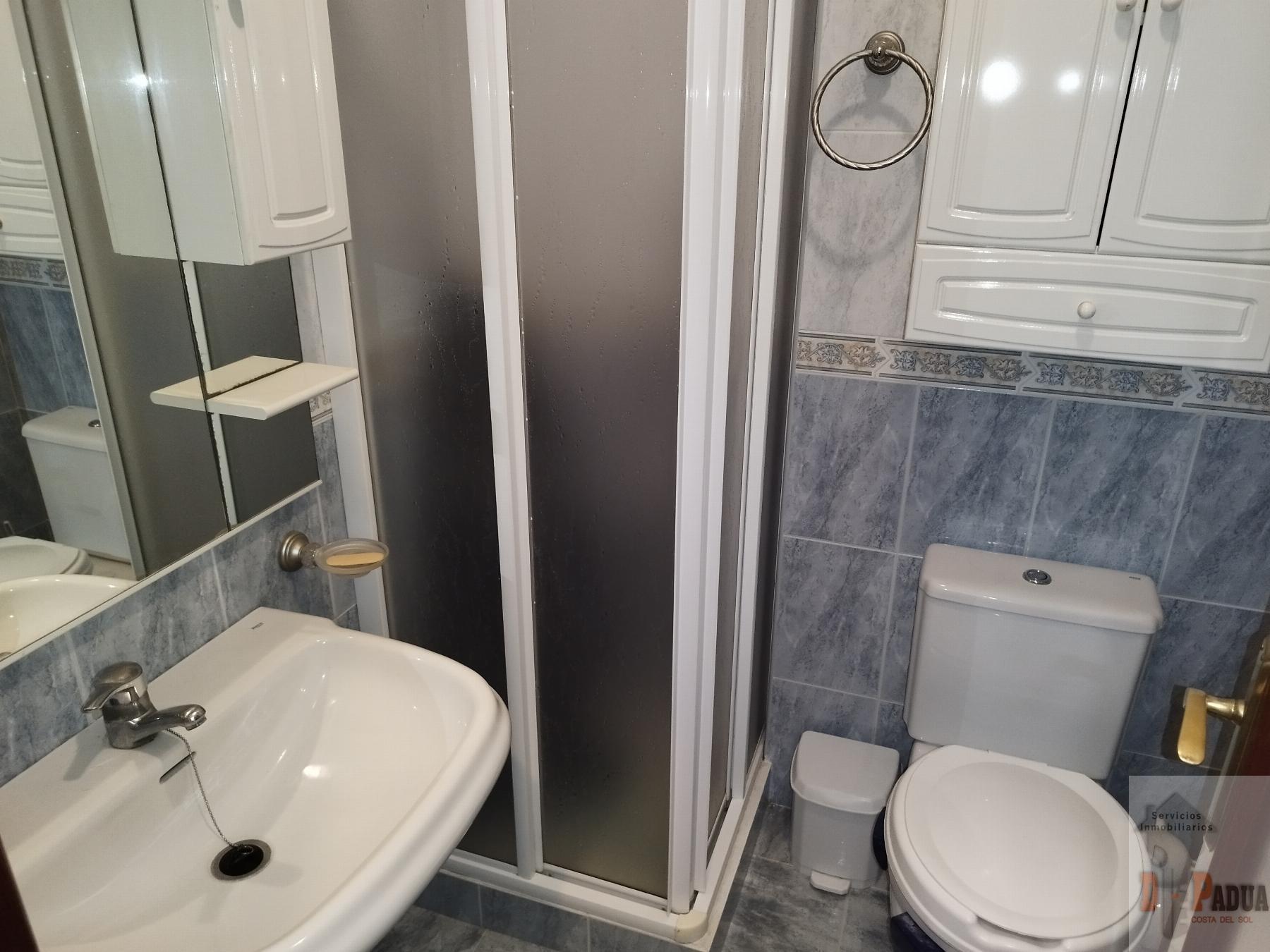 For sale of flat in Campillos