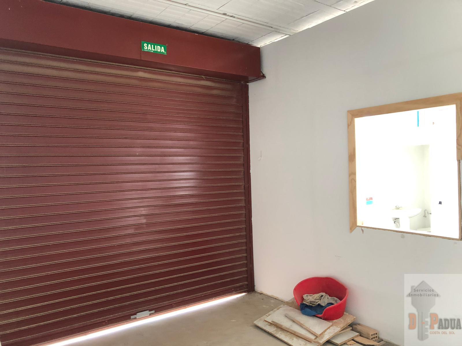 Venta de nave en Campillos
