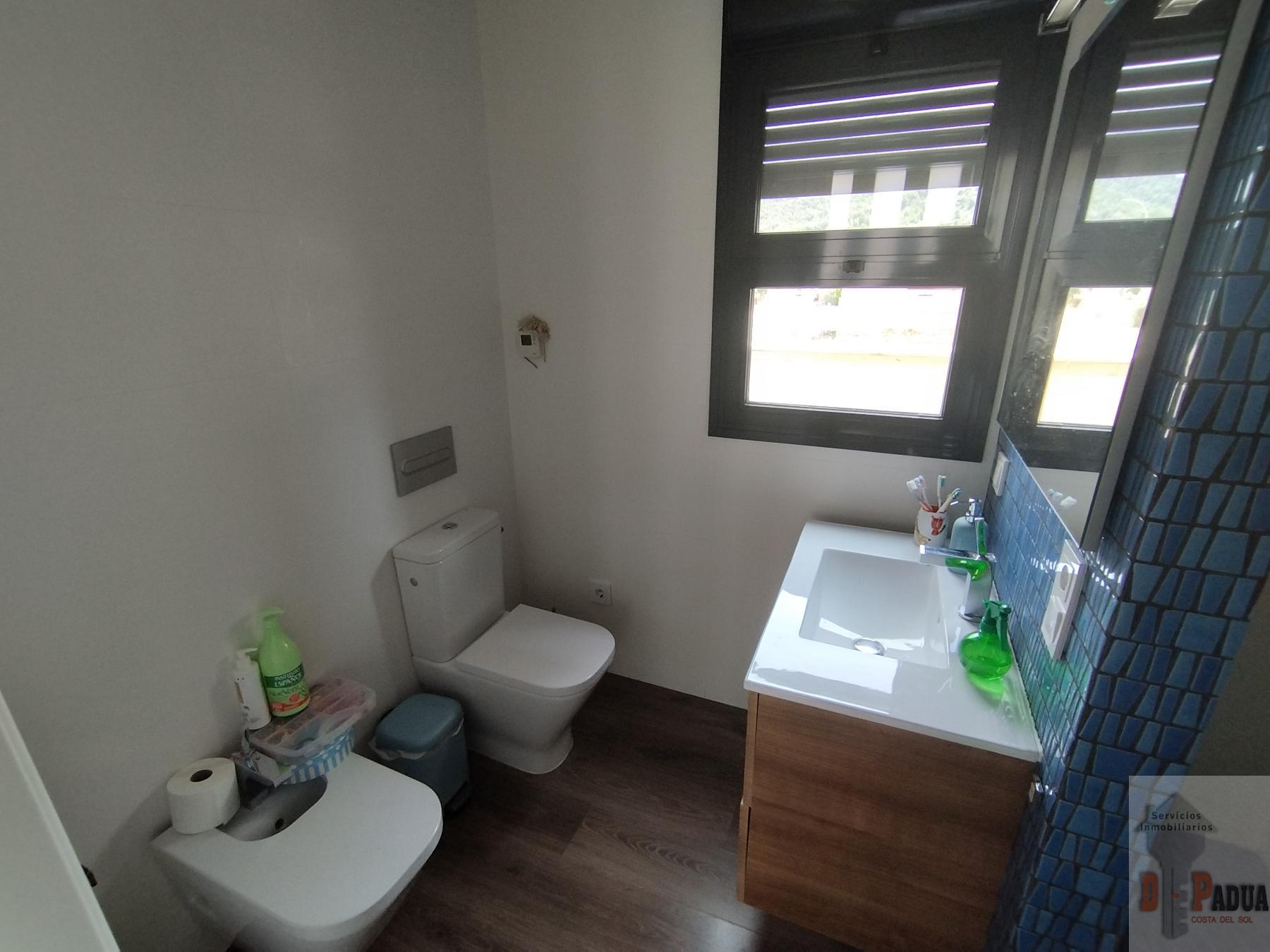 Venta de chalet en Antequera