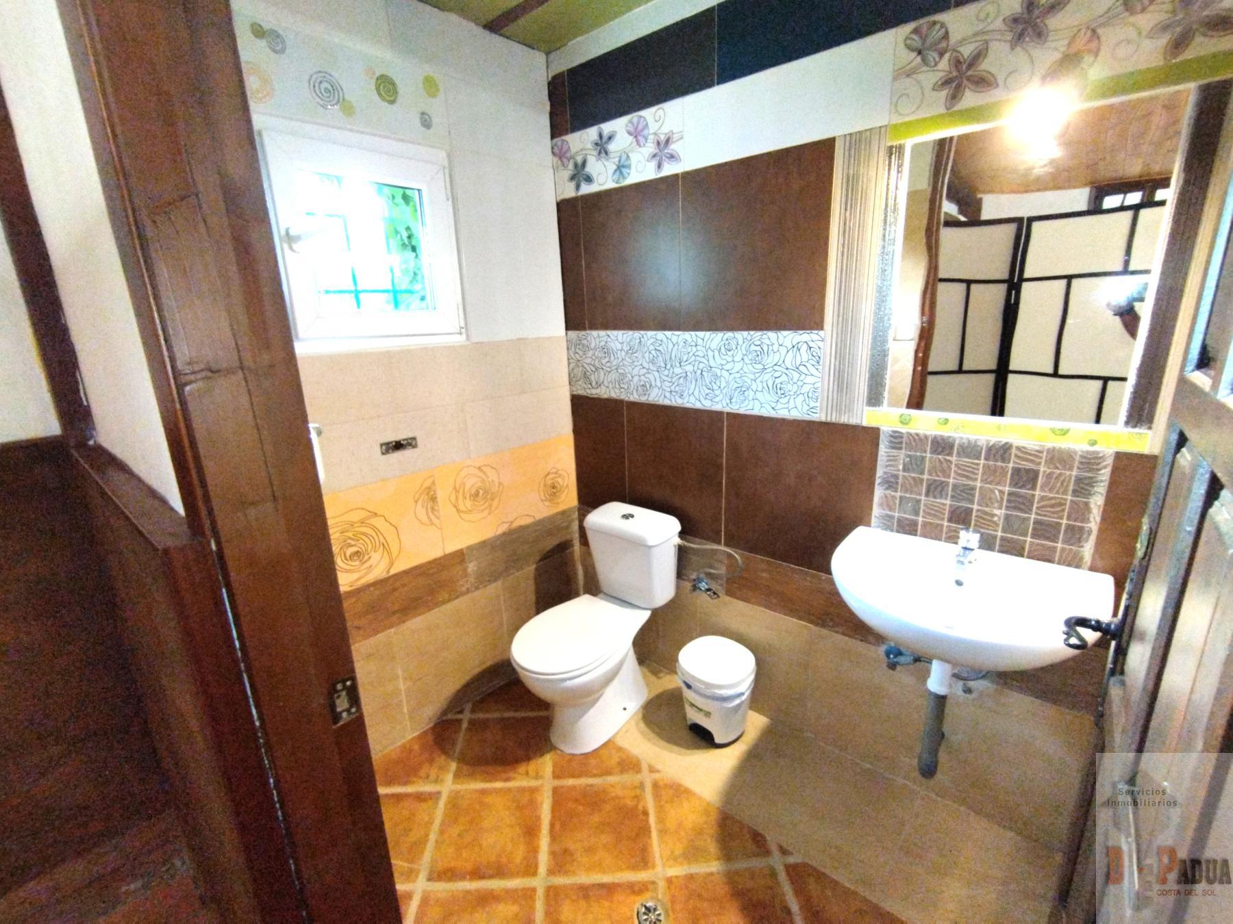 For sale of rural property in Campillos