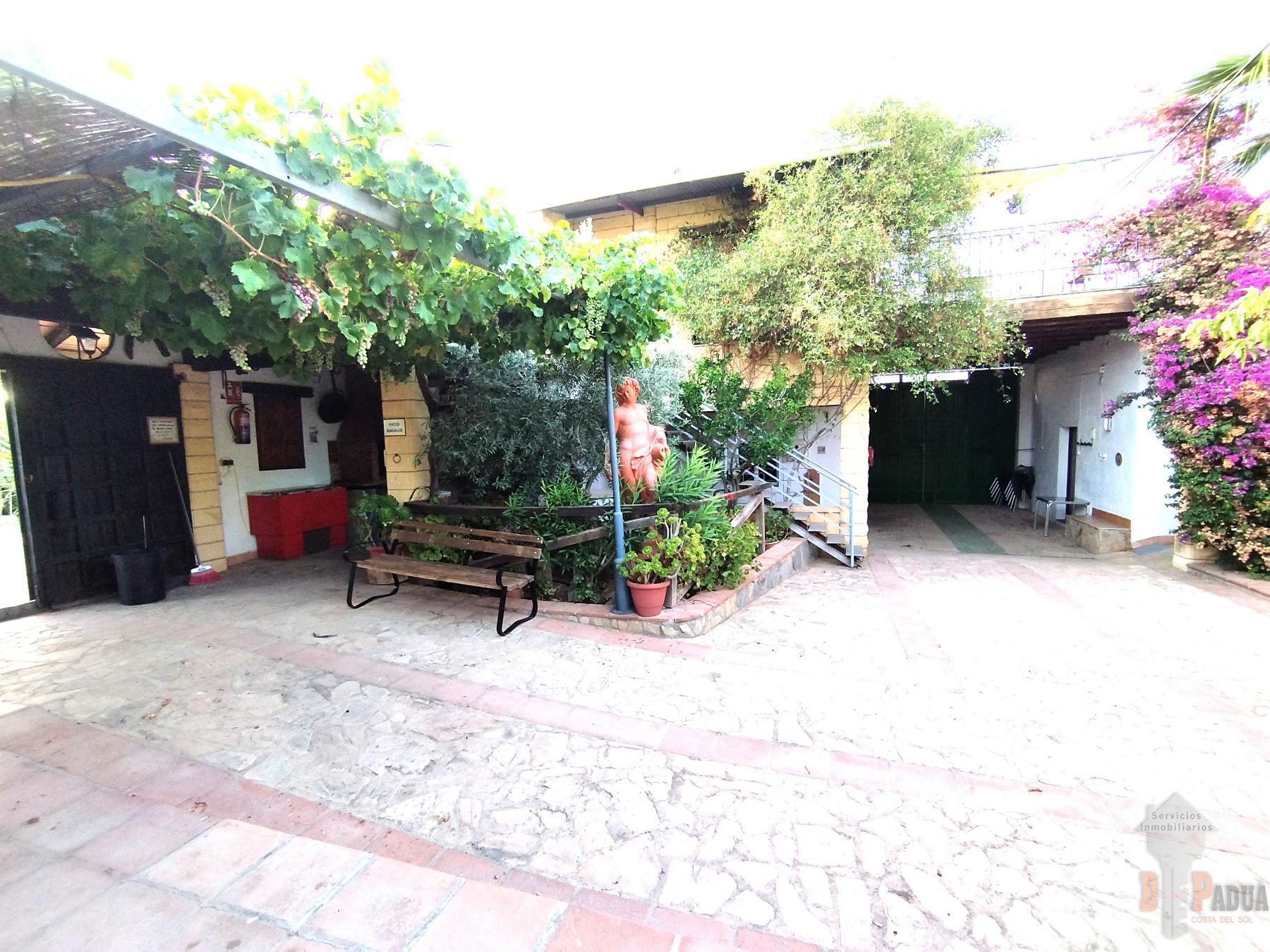 For sale of rural property in Campillos