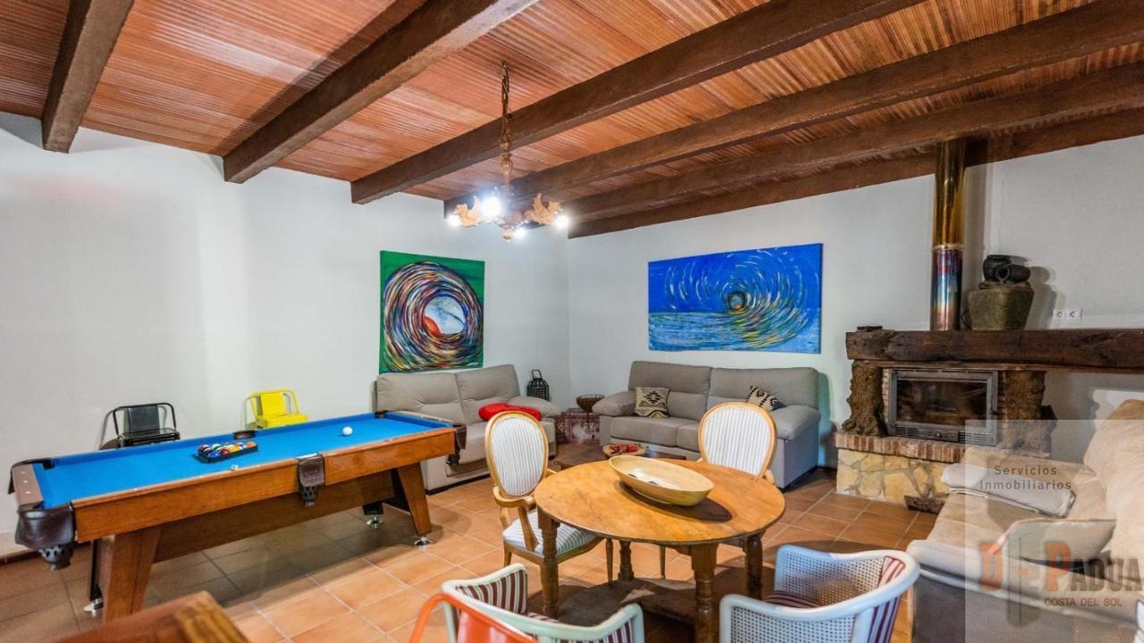 For sale of rural property in Campillos