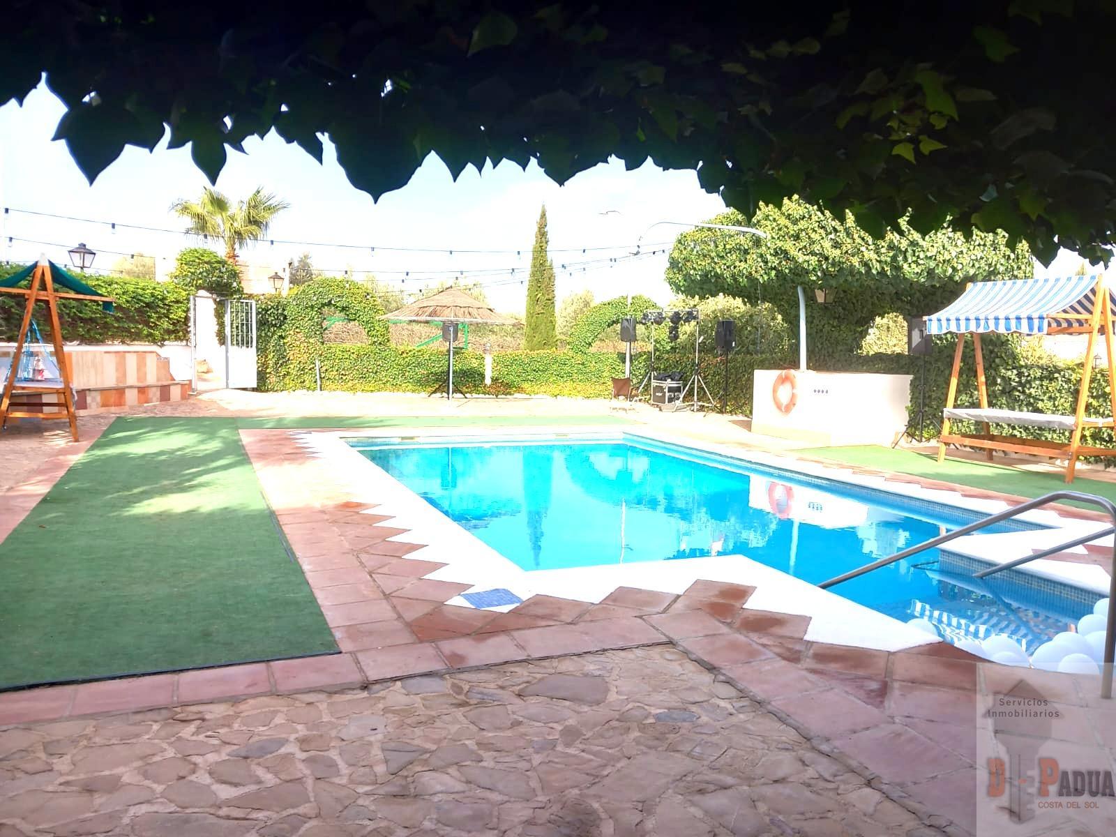 For sale of rural property in Campillos